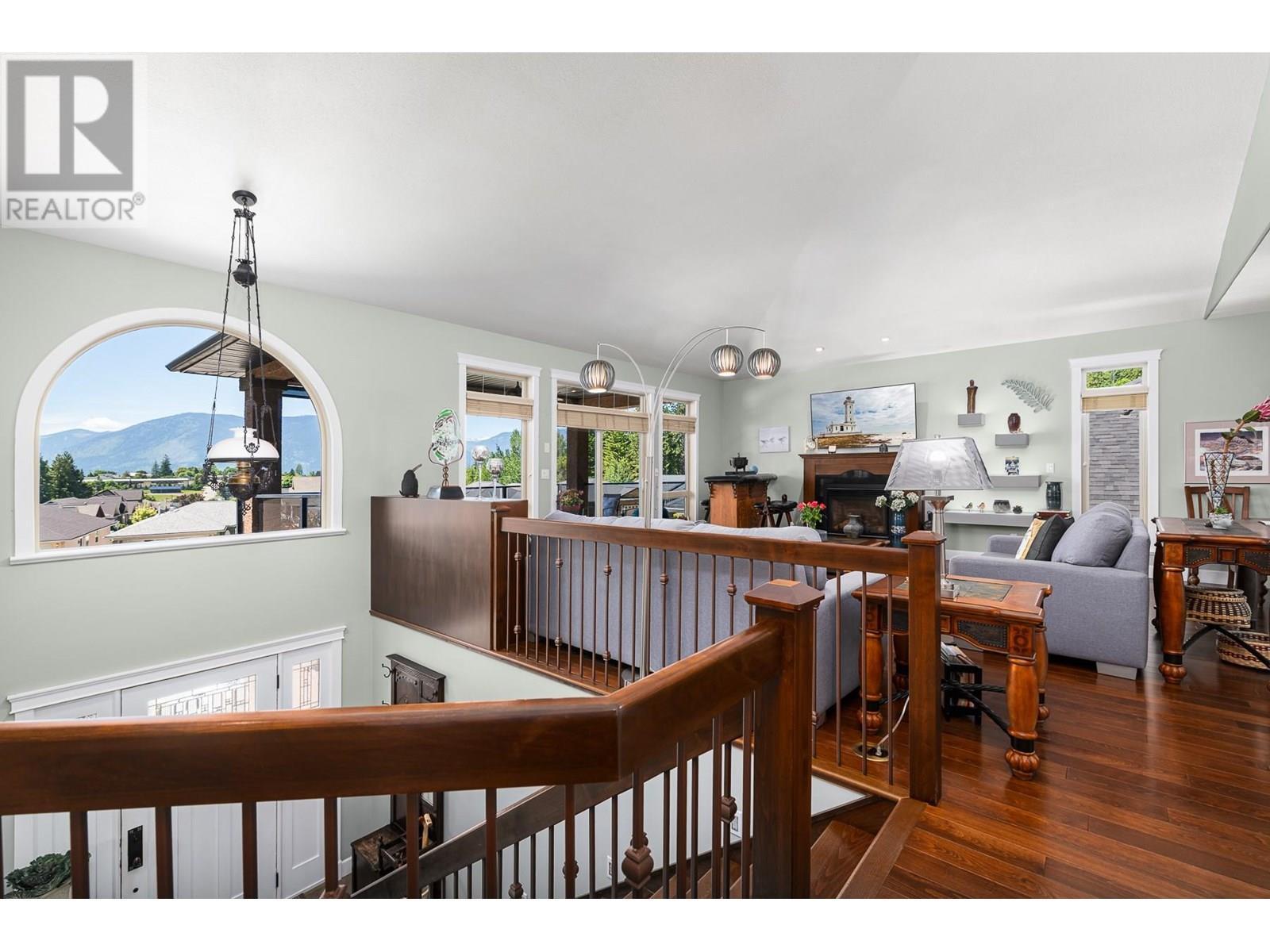 












420 20th Avenue N Unit# 18

,
Creston,




British Columbia
V0B1G5

