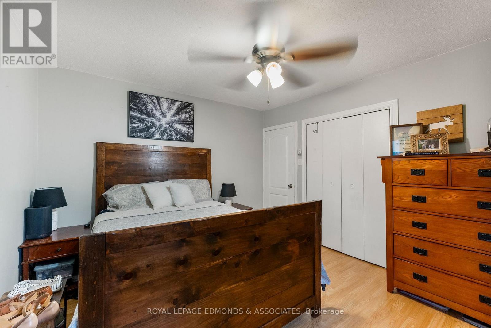












3624 B LINE ROAD

,
Laurentian Valley,




Ontario
K8A6W7

