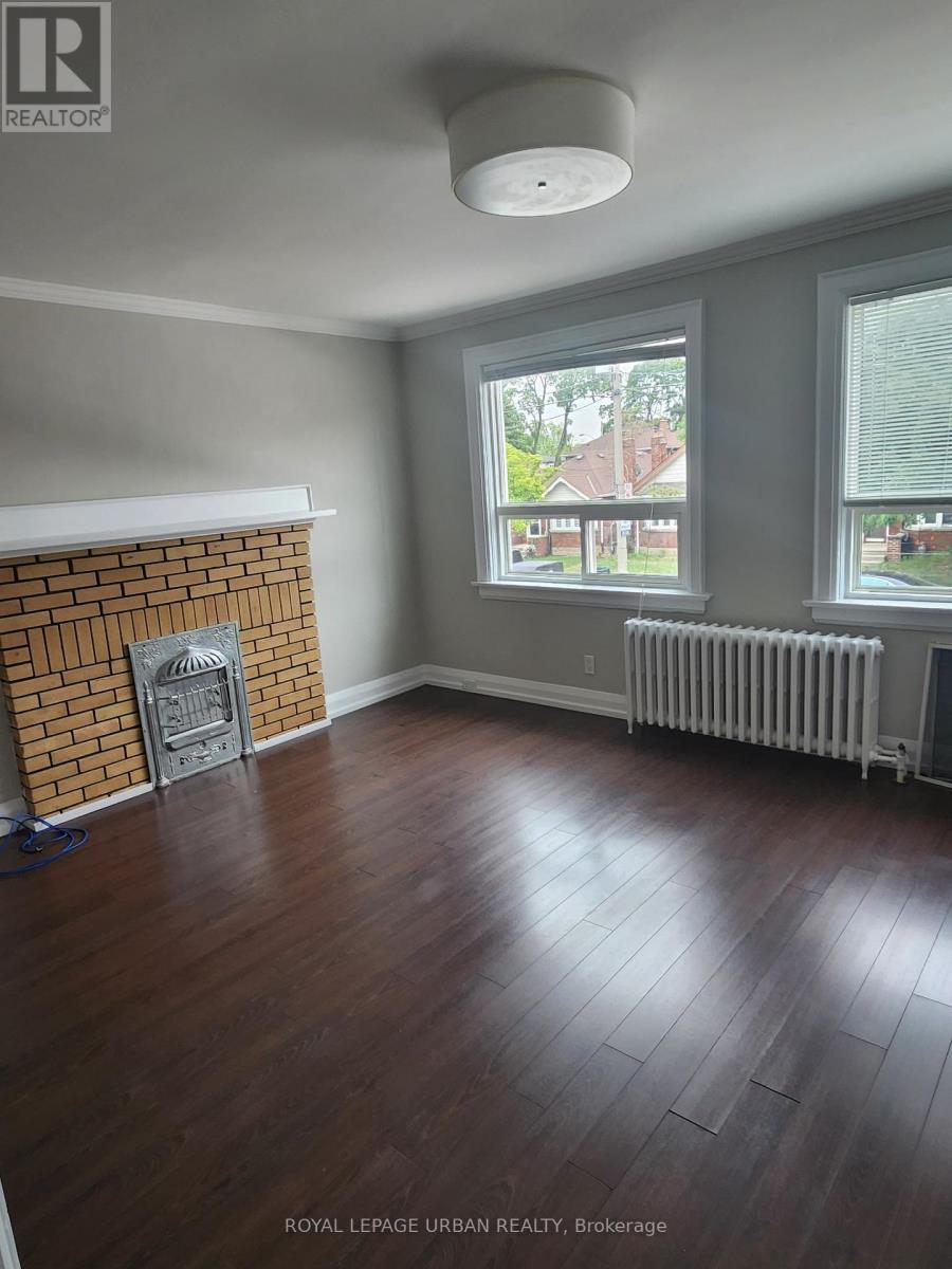 












UPPER - 132A O'CONNOR DRIVE

,
Toronto,




Ontario
M4J2S4

