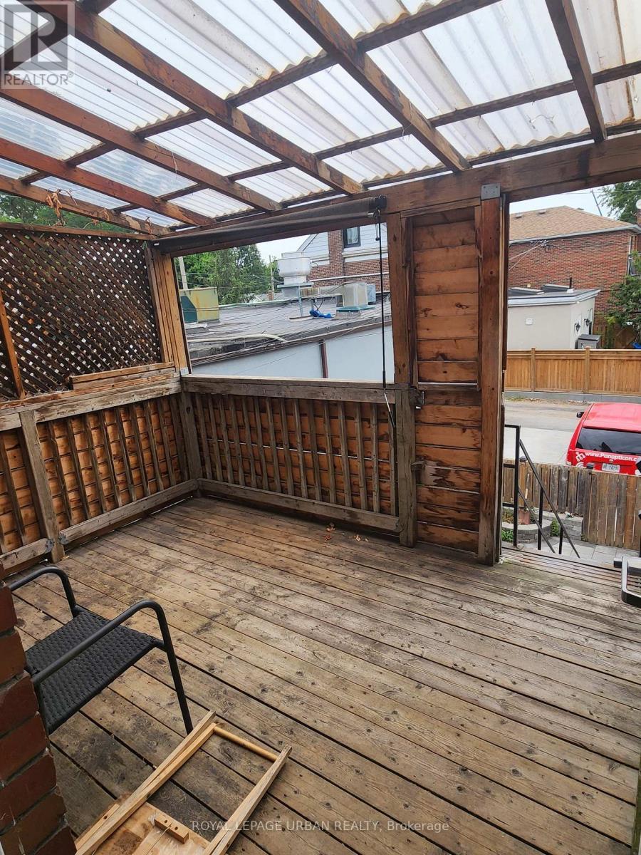 












UPPER - 132A O'CONNOR DRIVE

,
Toronto,




Ontario
M4J2S4

