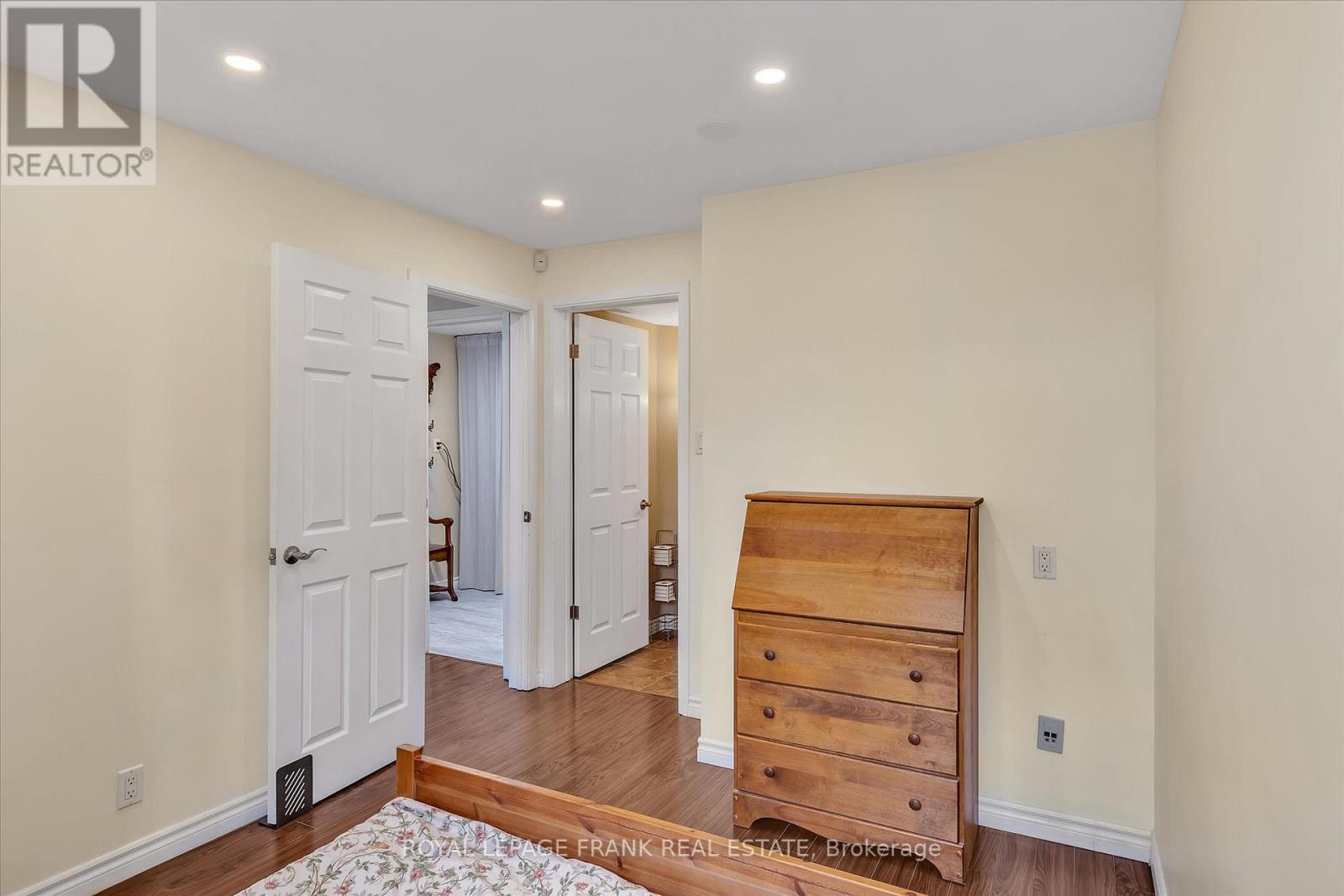 












1690 PINEHILL DRIVE

,
Peterborough West (North),




Ontario
K9J7G4

