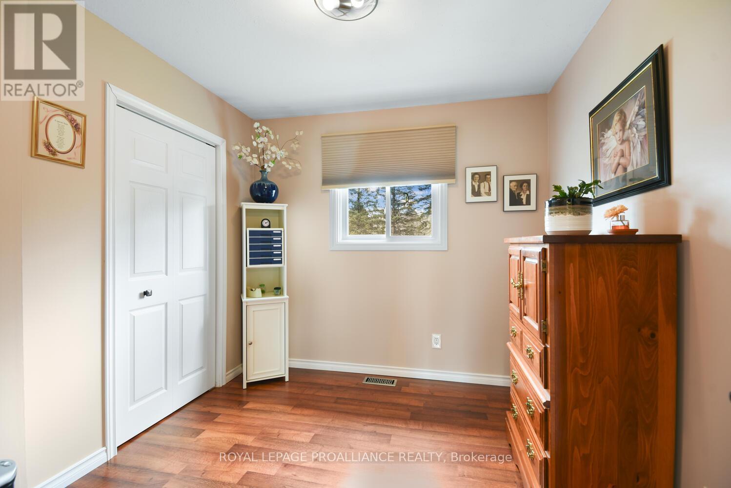 












1343 BORDEN CRESCENT

,
Brockville,




Ontario
K6V5X7

