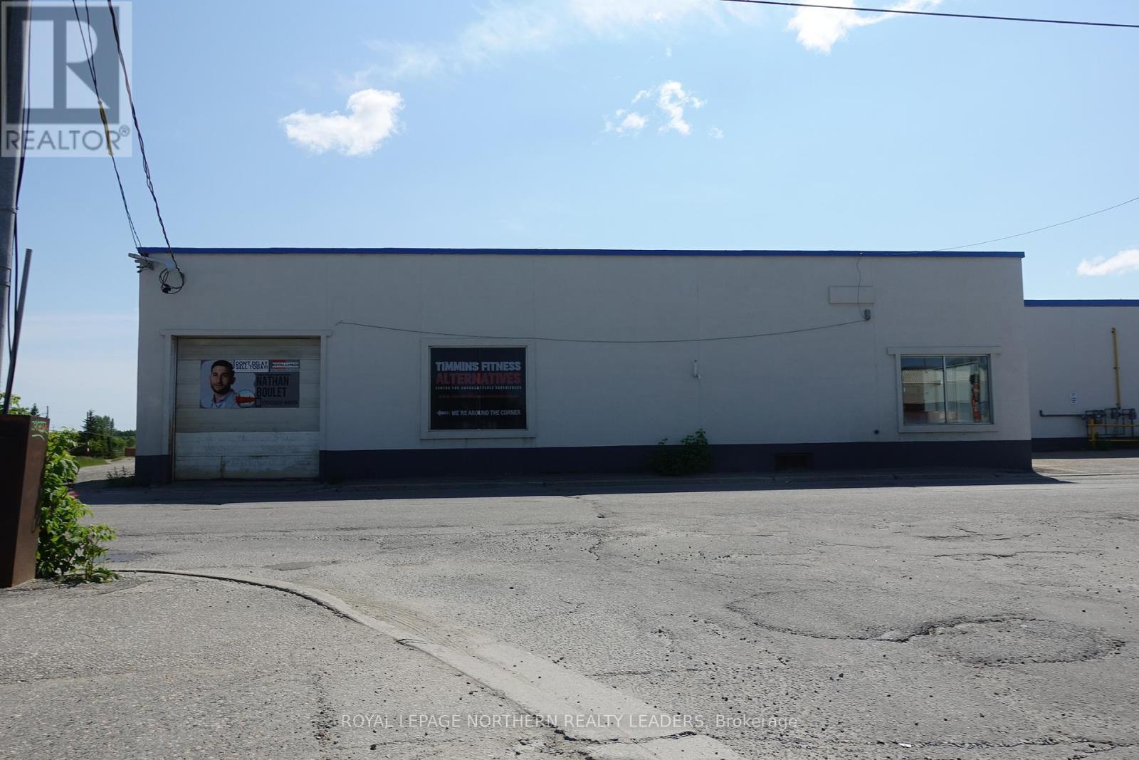 












UNIT D - 440 ALGONQUIN BOULEVARD E

,
Timmins (TNE - Hill District),




Ontario
P4N1B7

