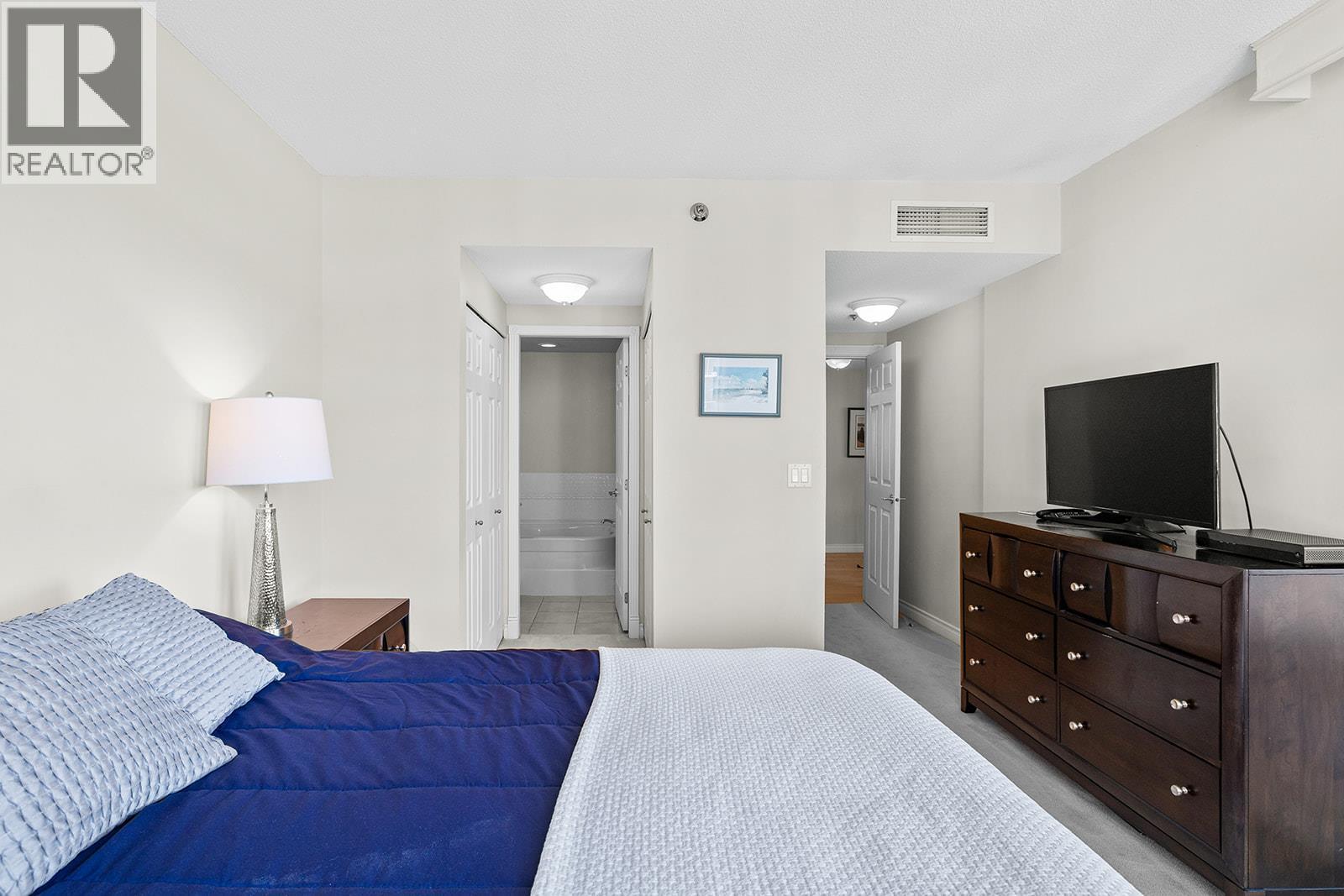 












1152 Sunset Drive Unit# 1005

,
Kelowna,




British Columbia
V1Y9R7

