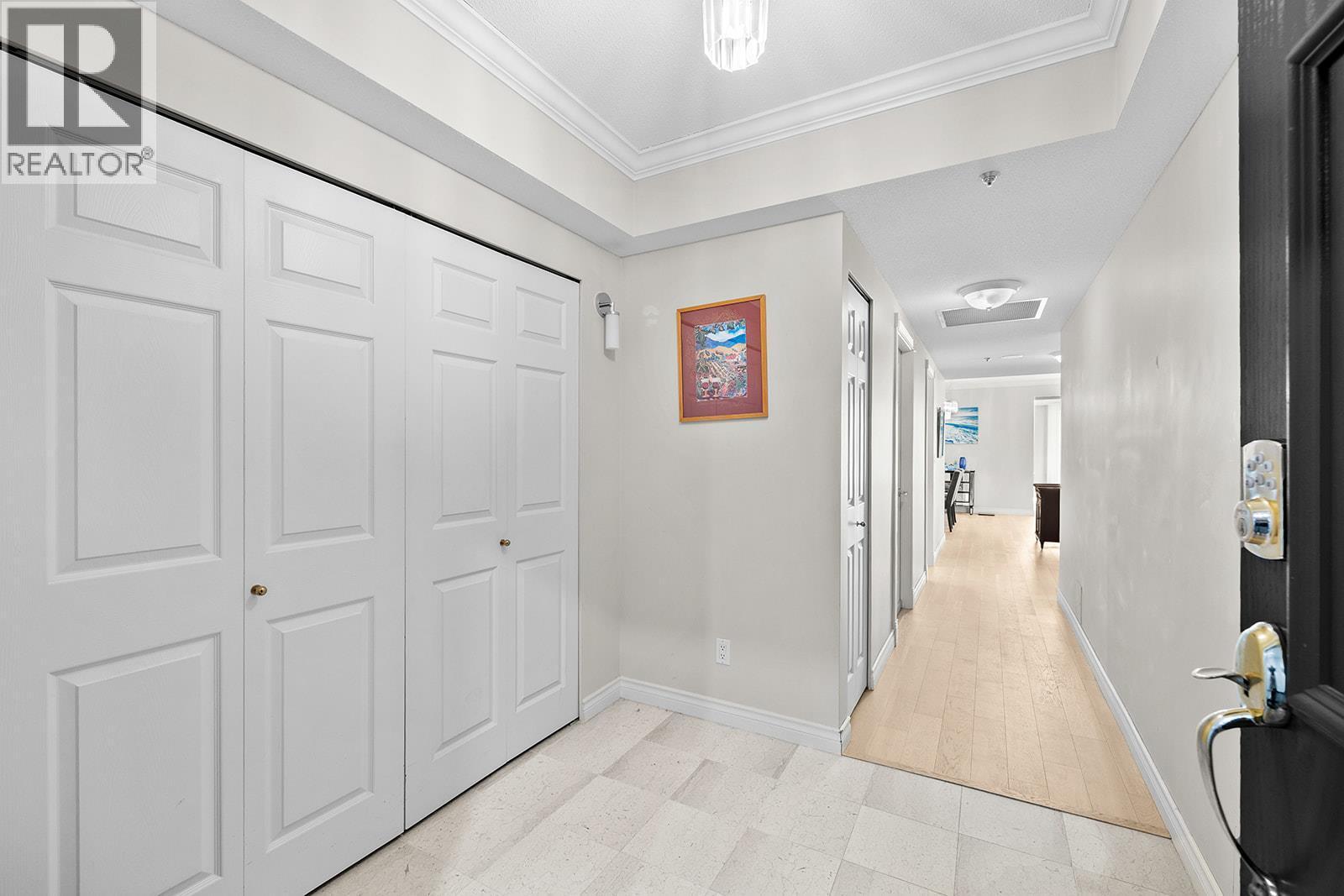












1152 Sunset Drive Unit# 1005

,
Kelowna,




British Columbia
V1Y9R7

