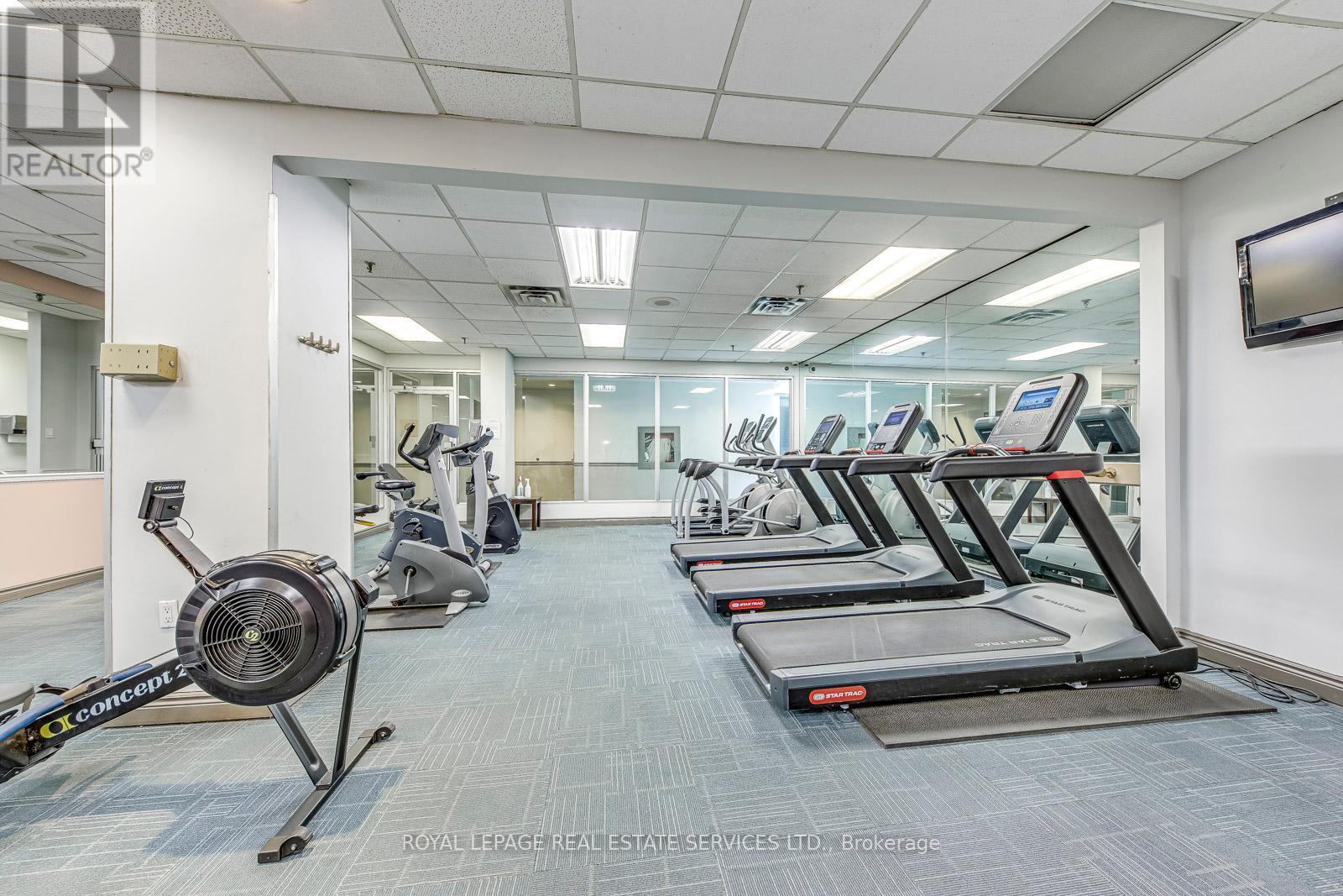 












1008 - 265 ENFIELD PLACE

,
Mississauga,




Ontario
L5B3Y6

