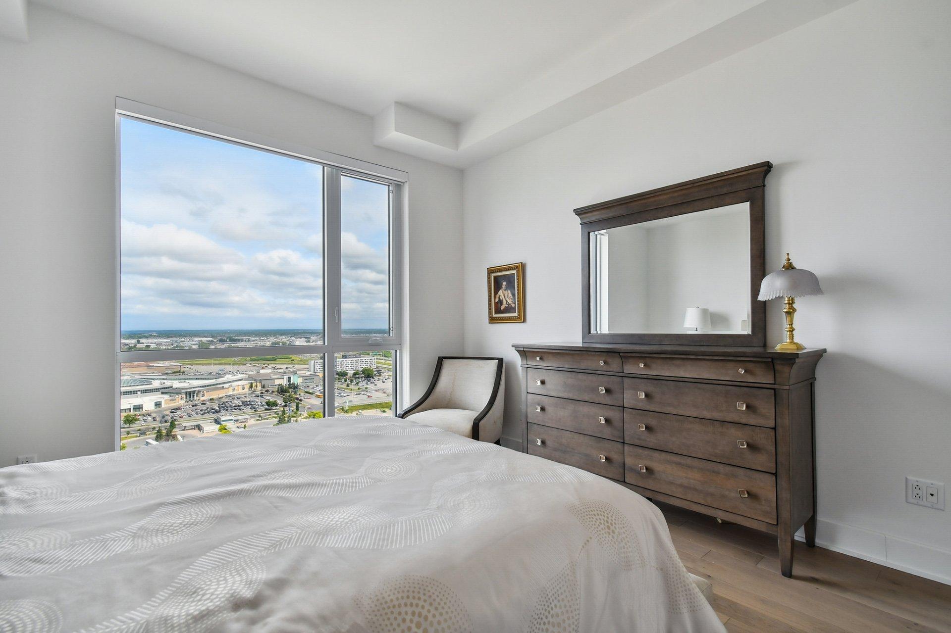 









2835


Av. du Cosmodôme

, 2105,
Laval (Chomedey),




QC
H7T0R8

