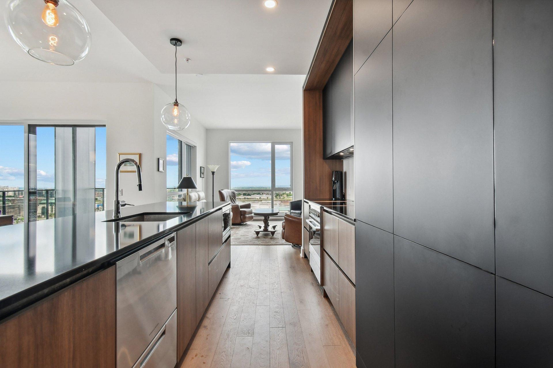 









2835


Av. du Cosmodôme

, 2105,
Laval (Chomedey),




QC
H7T0R8

