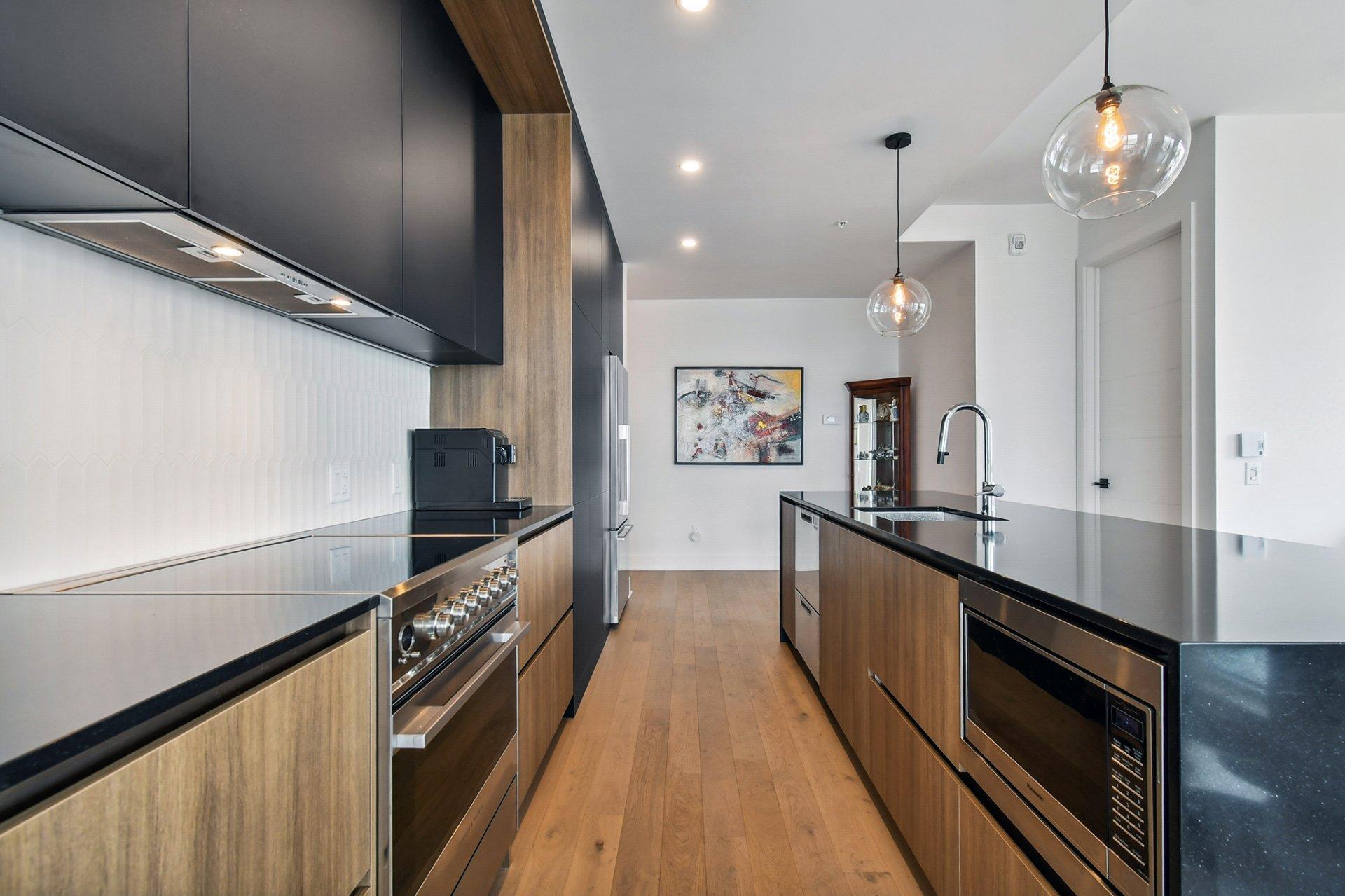 









2835


Av. du Cosmodôme

, 2105,
Laval (Chomedey),




QC
H7T0R8

