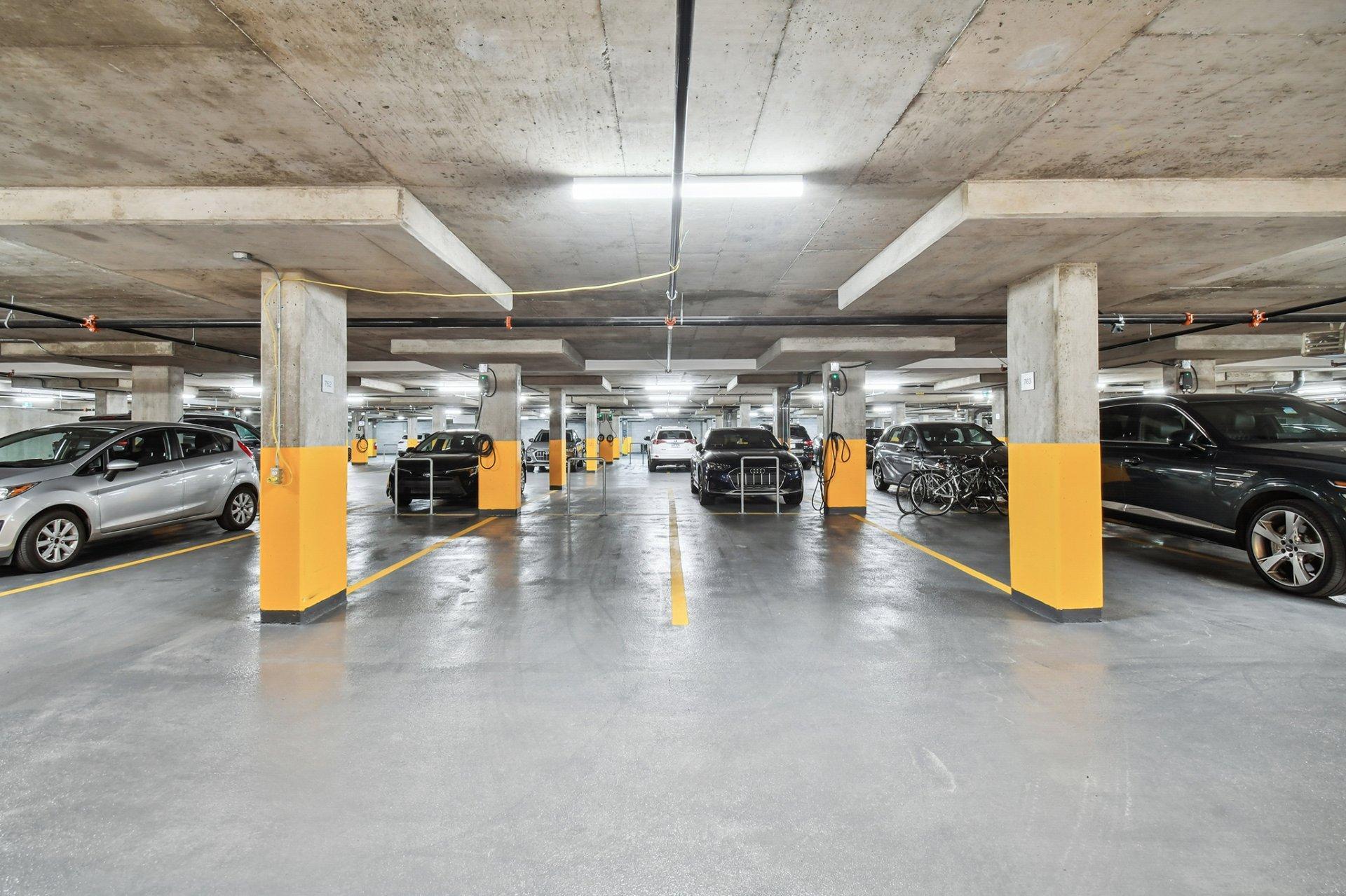 









2835


Av. du Cosmodôme

, 2105,
Laval (Chomedey),




QC
H7T0R8

