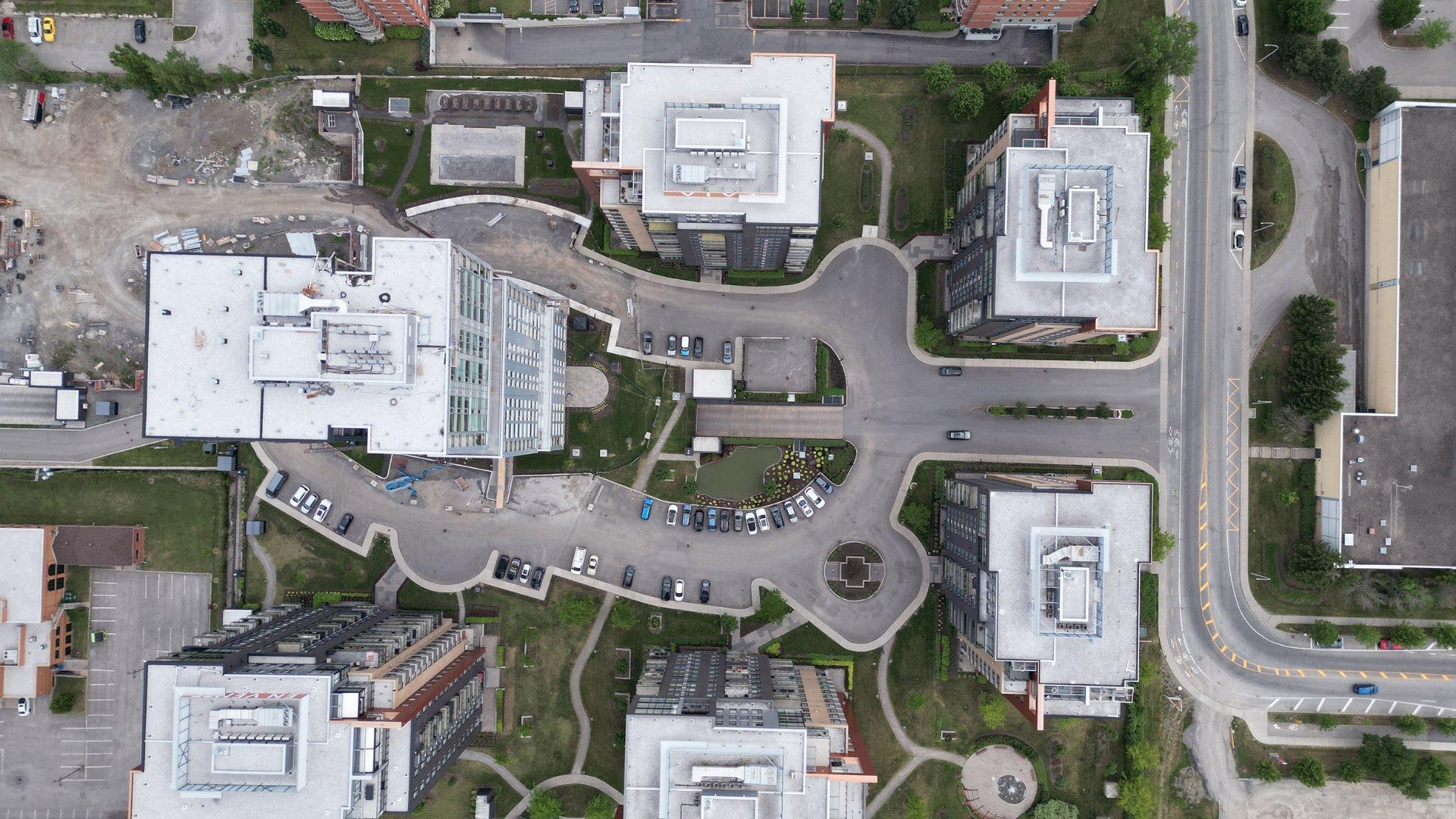 









2835


Av. du Cosmodôme

, 2105,
Laval (Chomedey),




QC
H7T0R8

