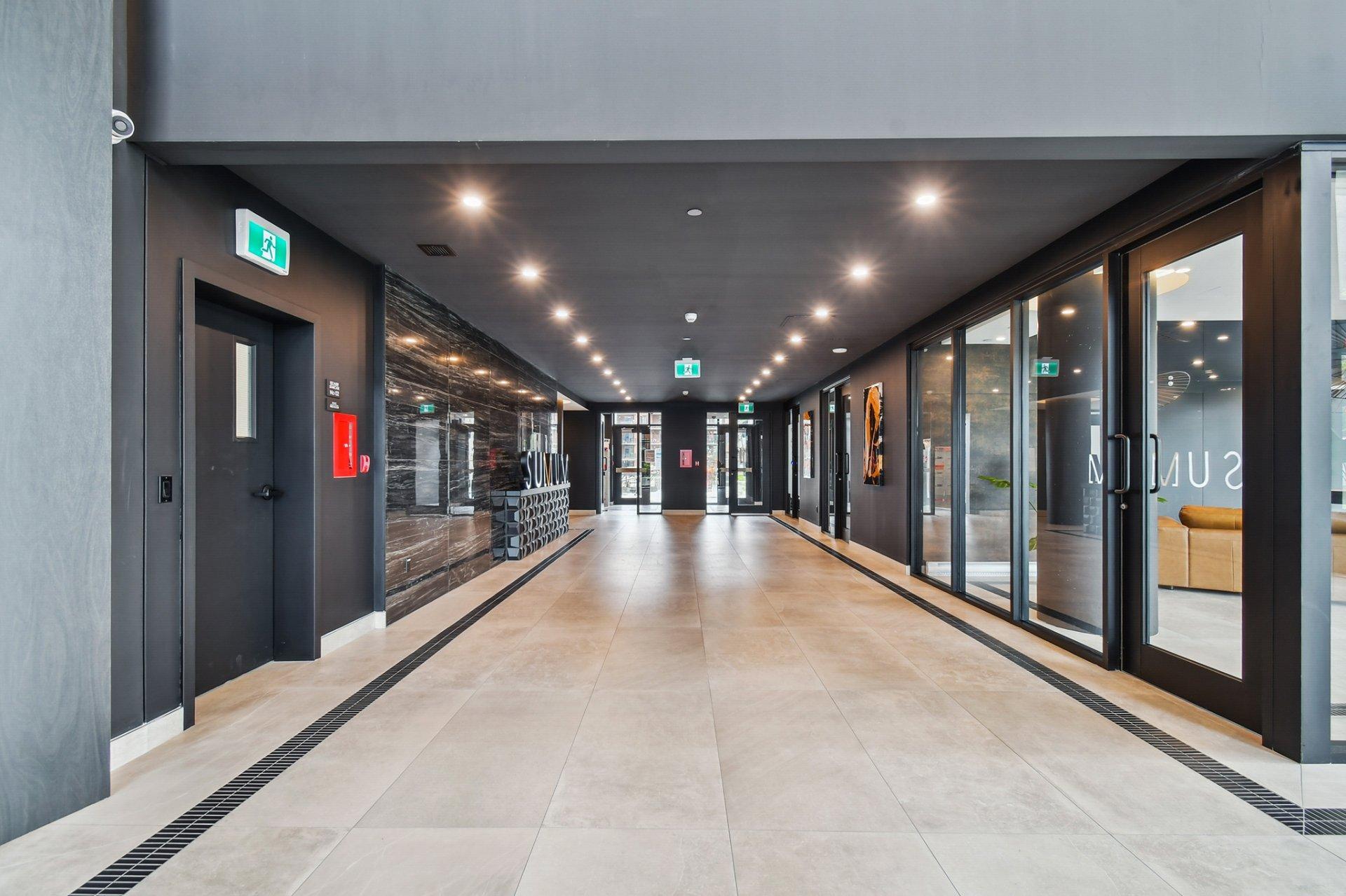 









2835


Av. du Cosmodôme

, 2105,
Laval (Chomedey),




QC
H7T0R8

