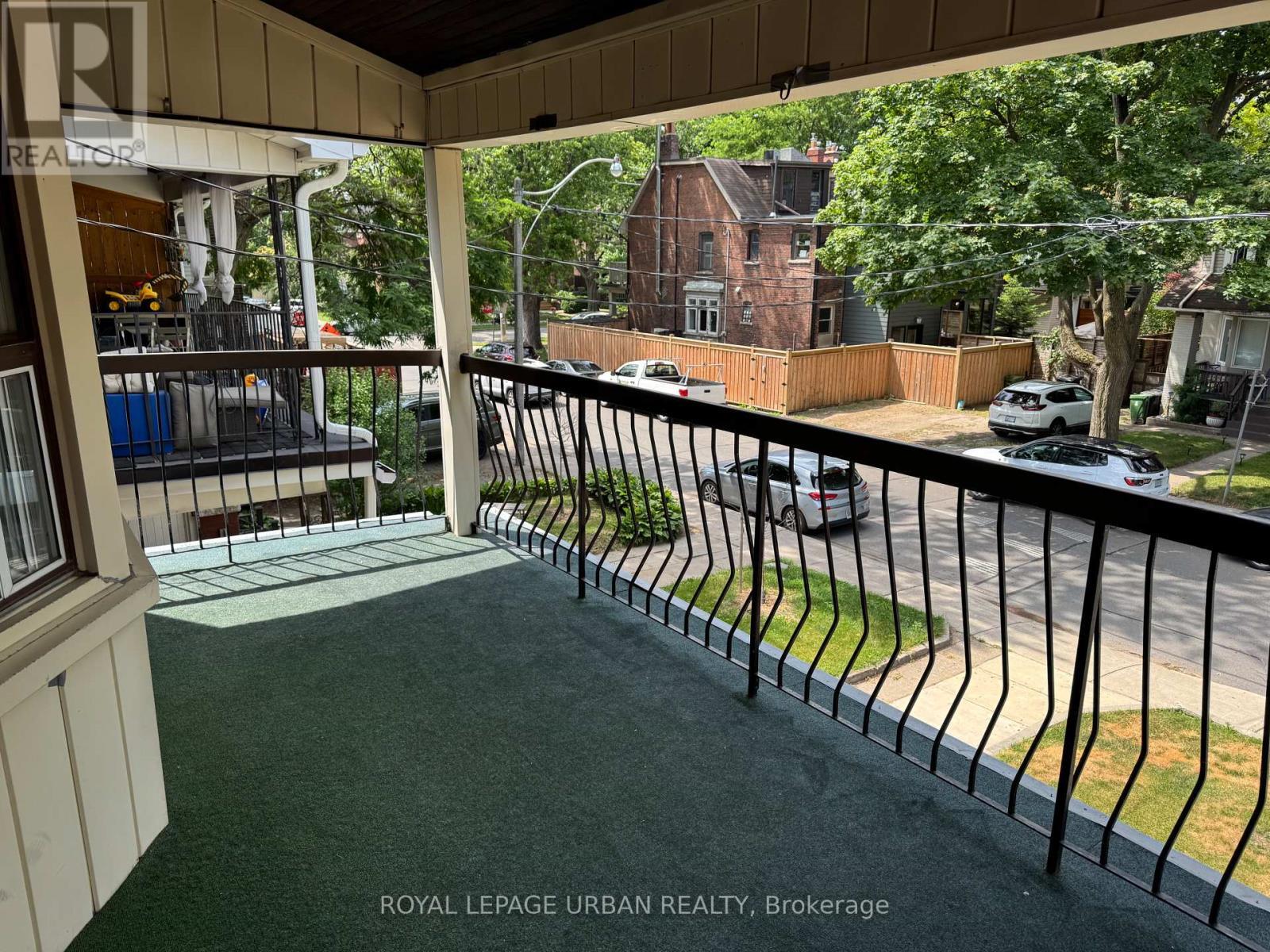 












2ND FLOOR - 919 CARLAW AVENUE

,
Toronto,




Ontario
M4K3L5

