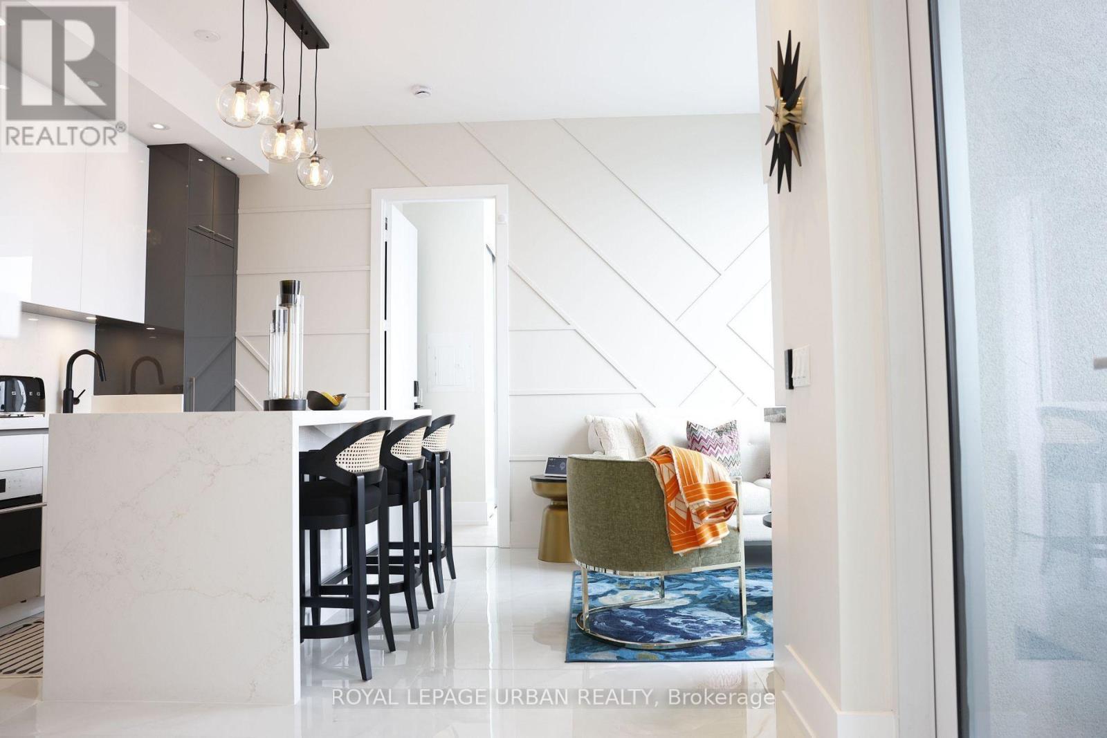 












LPH8 - 1 YORKVILLE AVENUE

,
Toronto,




Ontario
M4W1L1

