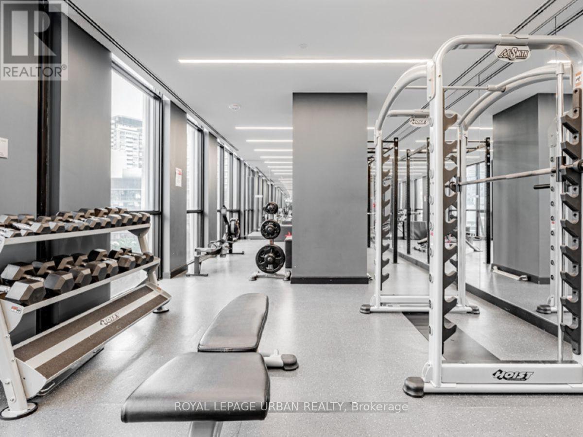 












LPH8 - 1 YORKVILLE AVENUE

,
Toronto,




Ontario
M4W1L1


