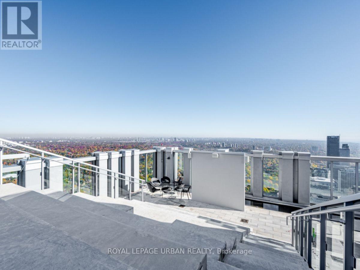 












LPH8 - 1 YORKVILLE AVENUE

,
Toronto,




Ontario
M4W1L1

