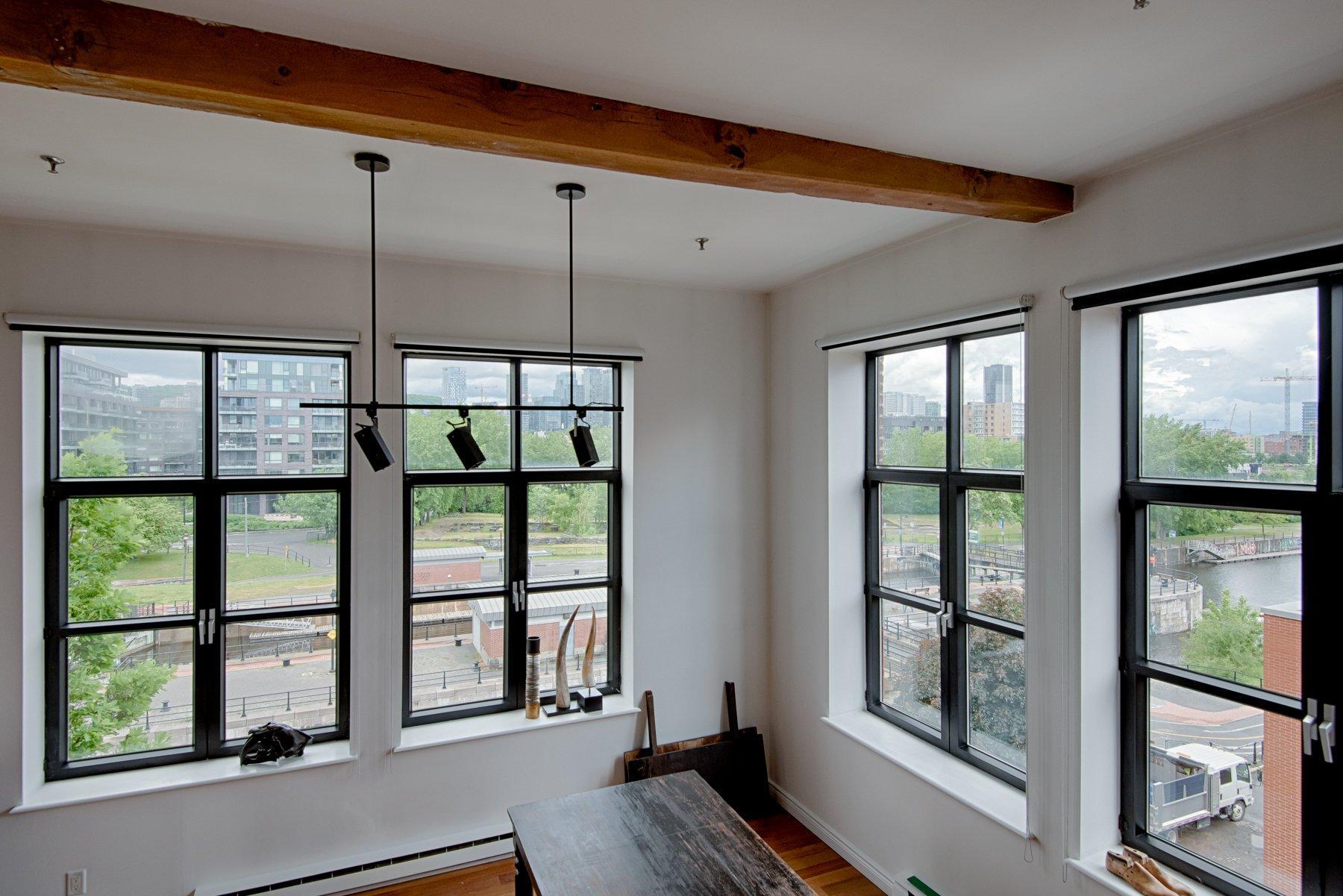 









1790


Rue du Canal

, 404,
Montréal (Le Sud-Ouest),




QC
H3K3E6

