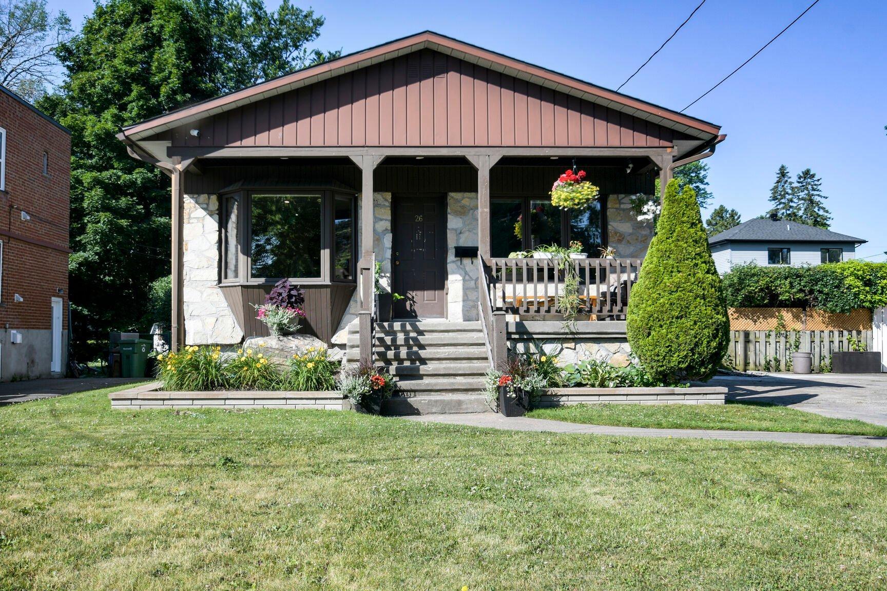 









26


2e Avenue N.

,
Montréal (Pierrefonds-Roxboro),




QC
H8Y2L2

