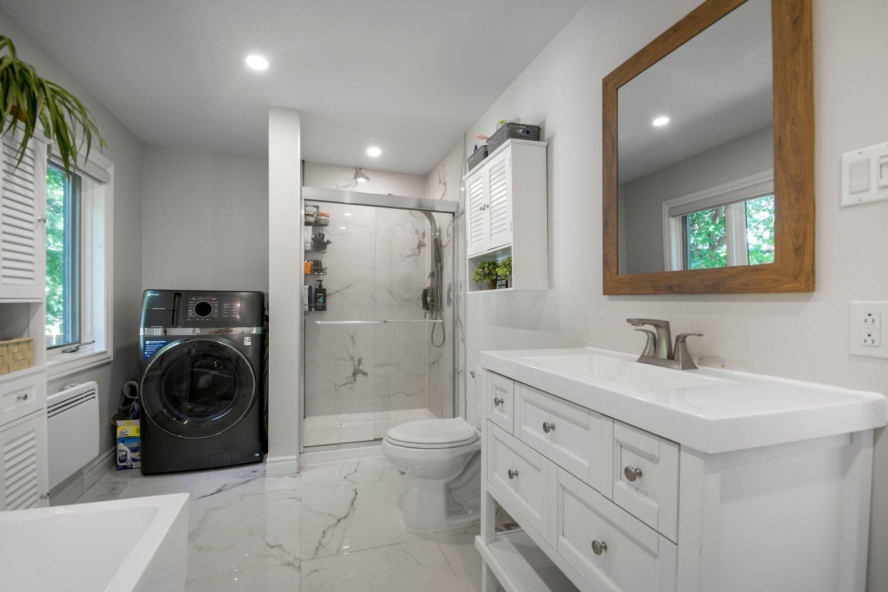 









26


2e Avenue N.

,
Montréal (Pierrefonds-Roxboro),




QC
H8Y2L2

