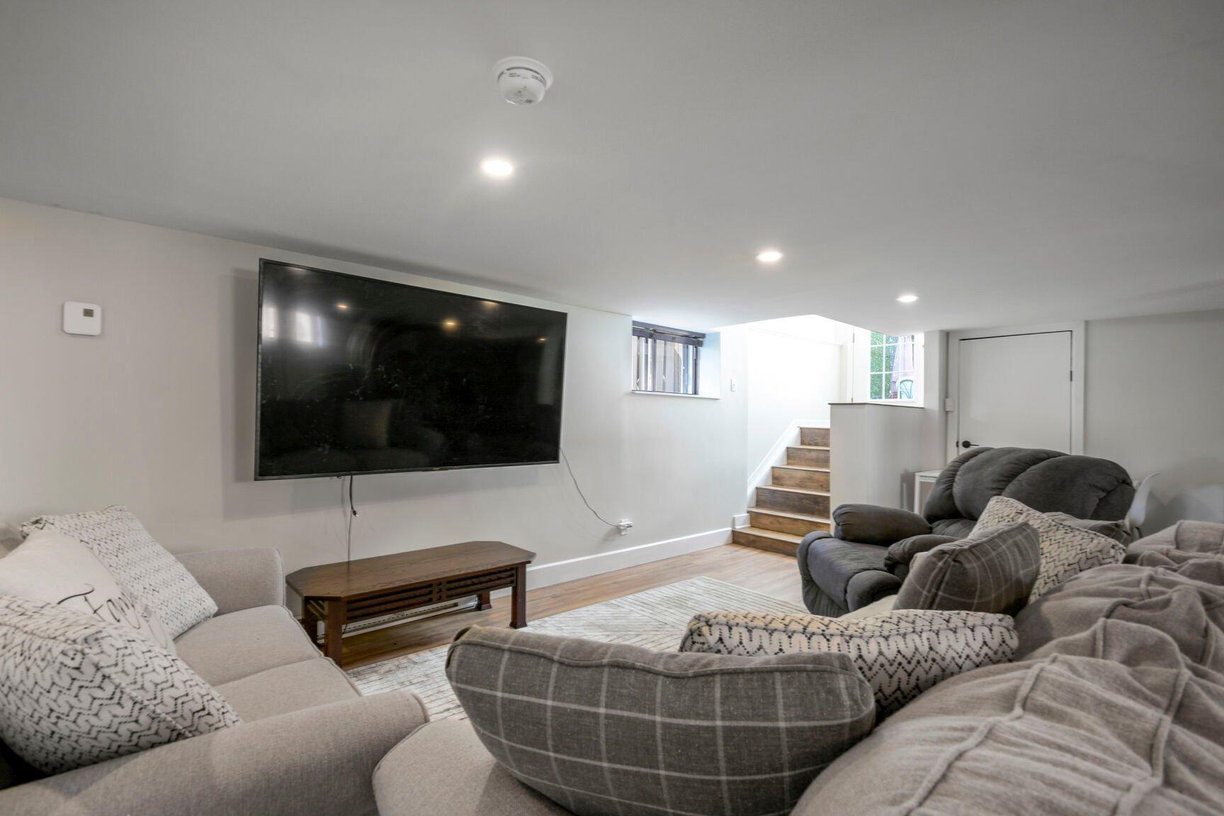 









26


2e Avenue N.

,
Montréal (Pierrefonds-Roxboro),




QC
H8Y2L2

