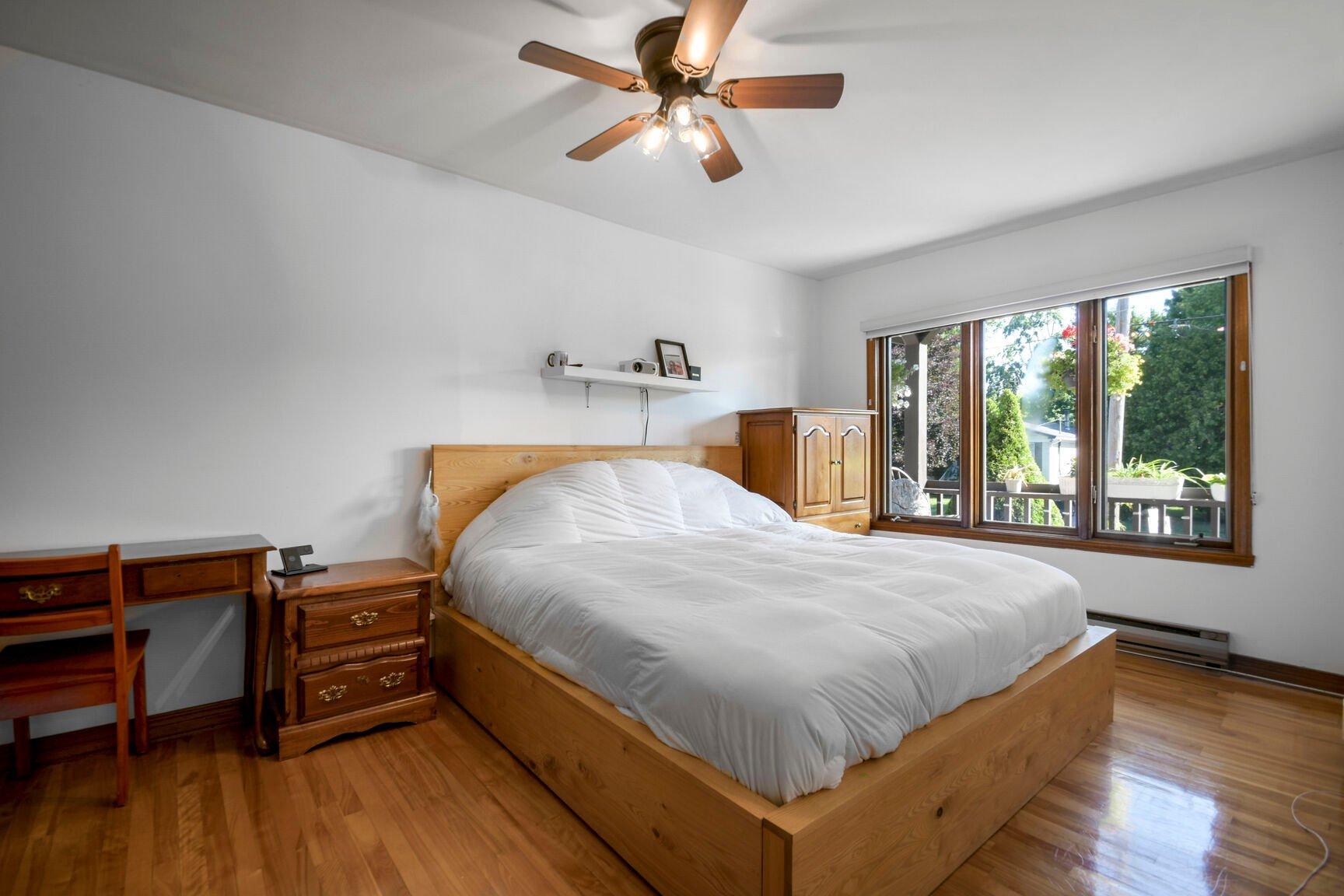 









26


2e Avenue N.

,
Montréal (Pierrefonds-Roxboro),




QC
H8Y2L2

