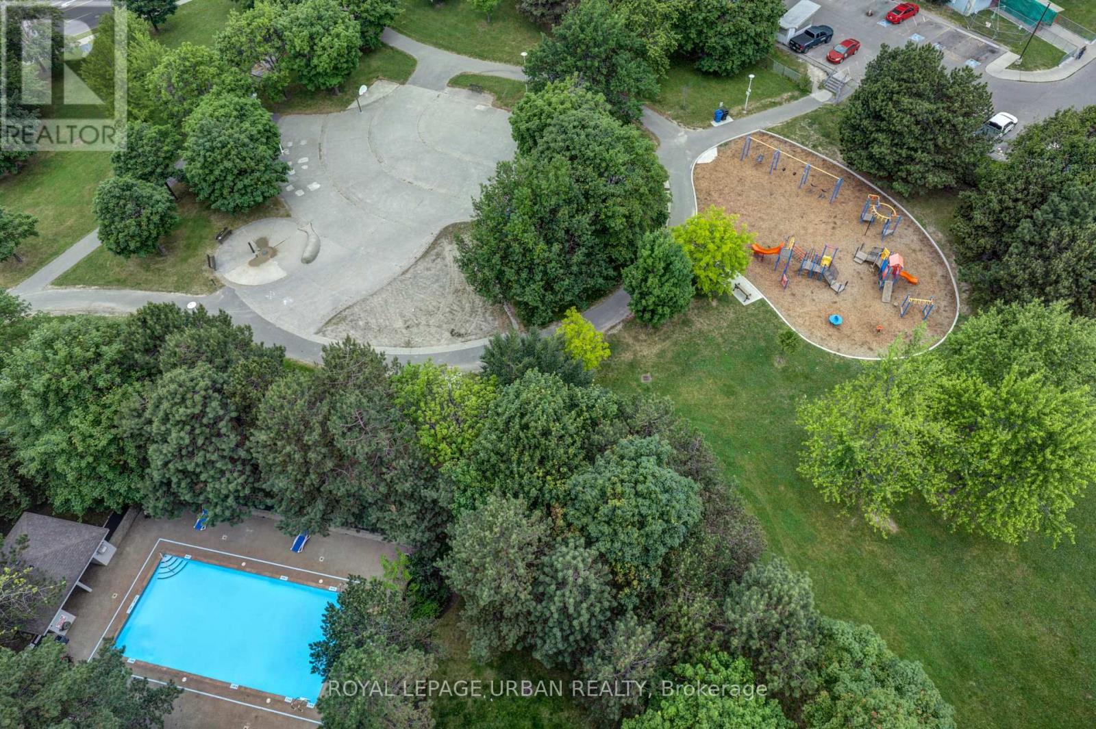 












1905 - 5 GREYSTONE WALK DRIVE

,
Toronto,




Ontario
M1K5J5

