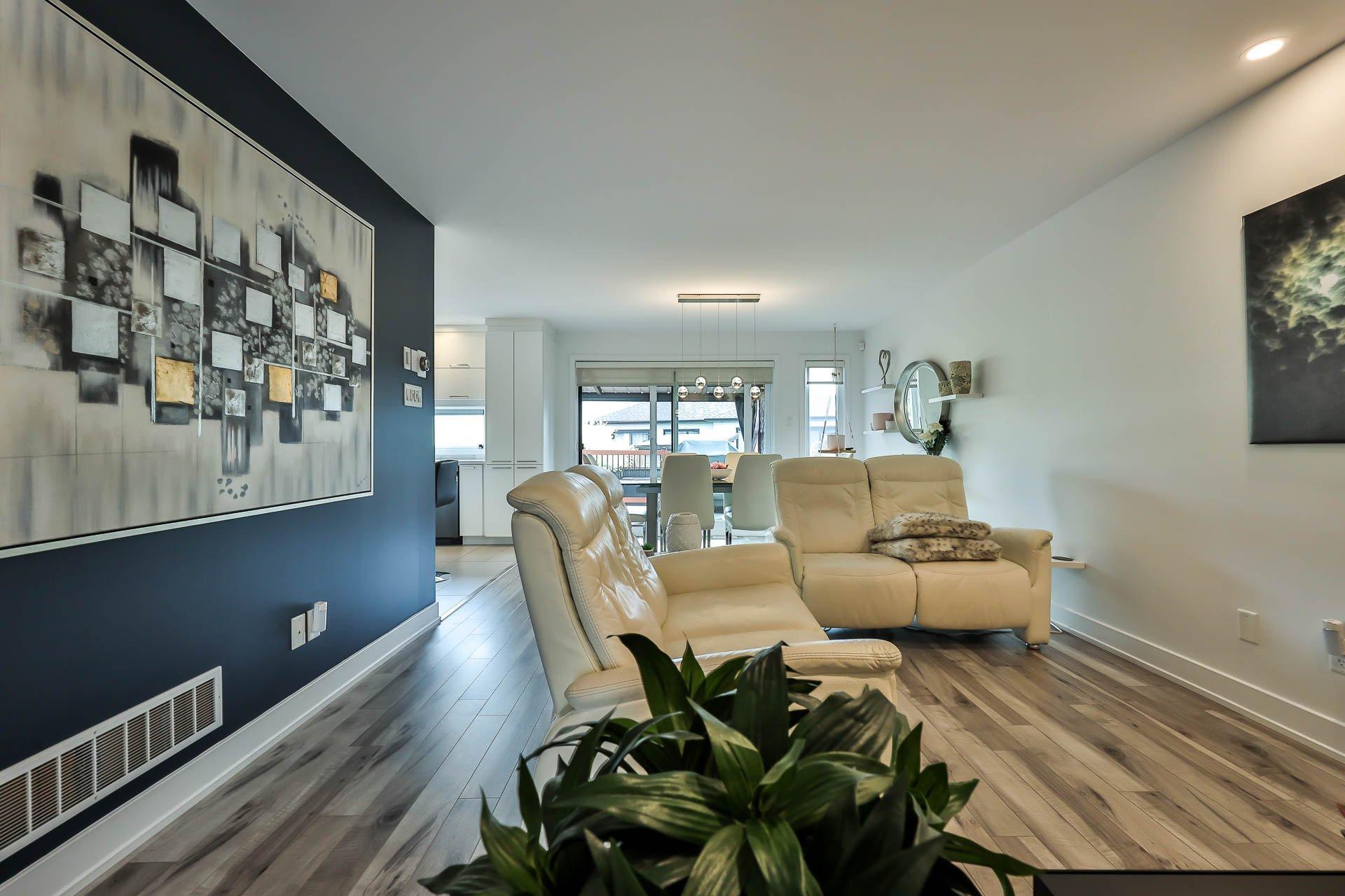 









139


Rue Alexandre-Rodrigue

,
Gatineau (Buckingham),




QC
J8L0Z2

