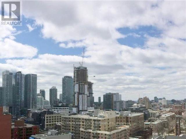 












1505 - 210 SIMCOE STREET

,
Toronto,




Ontario
M5T0A9

