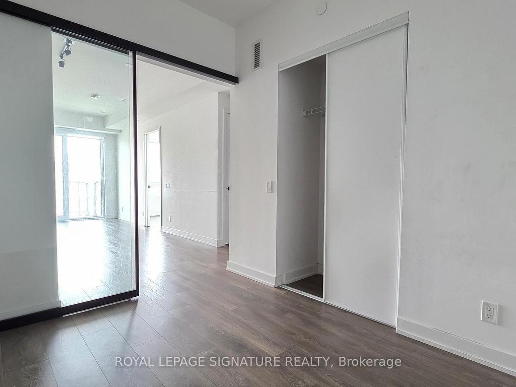 









108


Peter

Street, 2101,
Toronto,




ON
M5V 0W2

