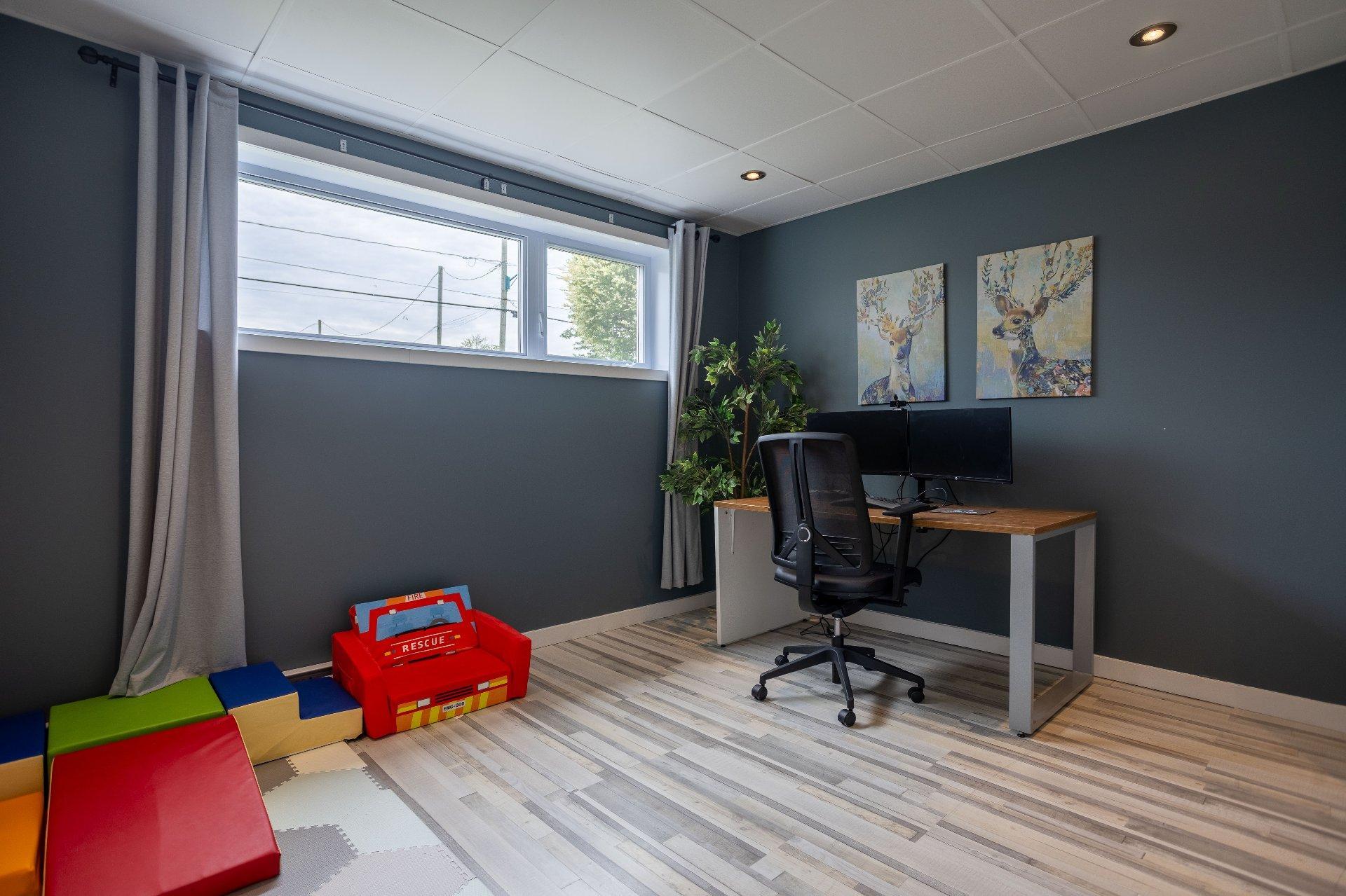 









1277


Av. des Capucines

,
Bécancour,




QC
G9H0M1

