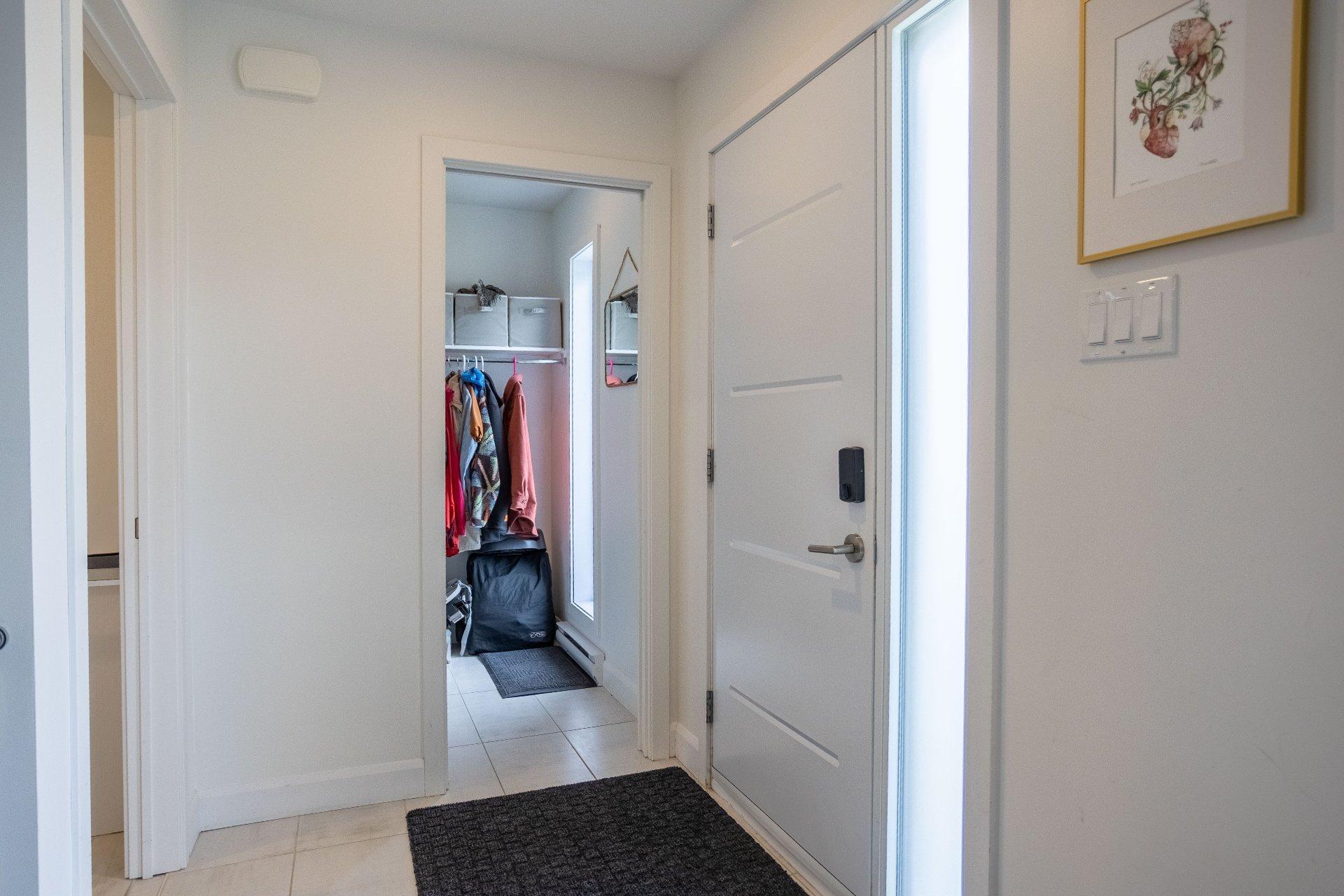 









1277


Av. des Capucines

,
Bécancour,




QC
G9H0M1

