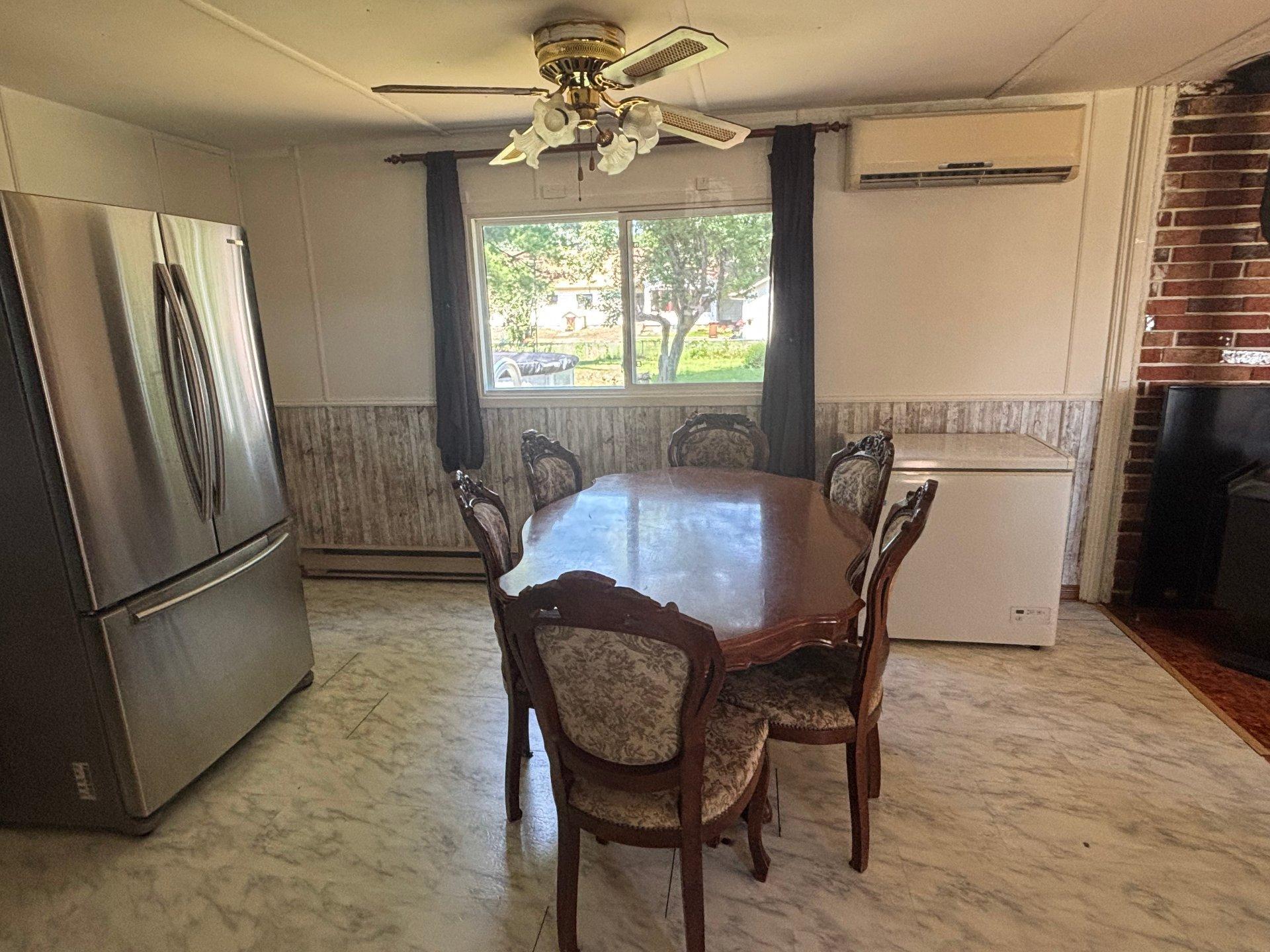 









155


Rue André

,
Sorel-Tracy,




QC
J3P6A8

