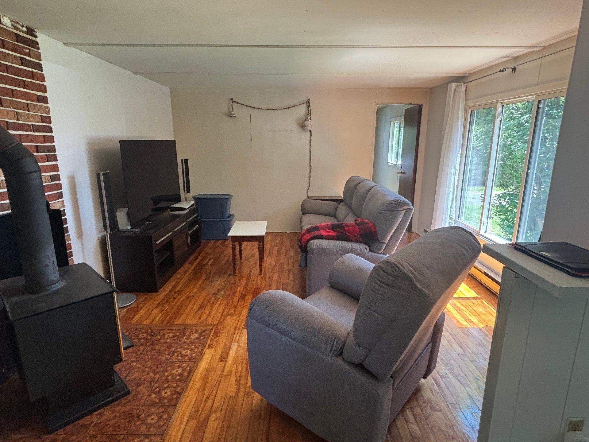









155


Rue André

,
Sorel-Tracy,




QC
J3P6A8

