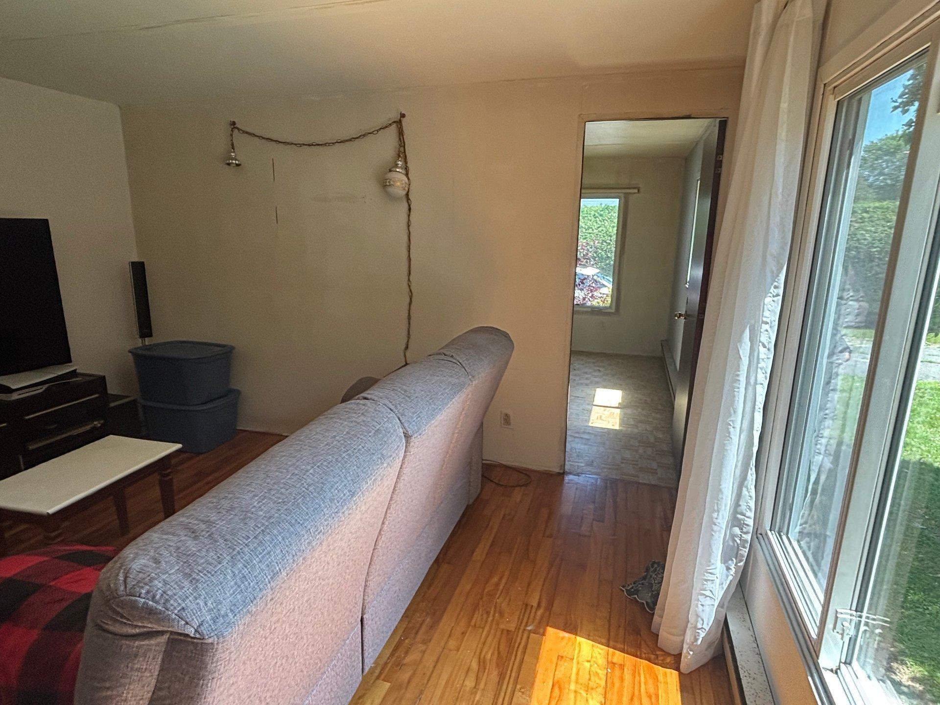 









155


Rue André

,
Sorel-Tracy,




QC
J3P6A8

