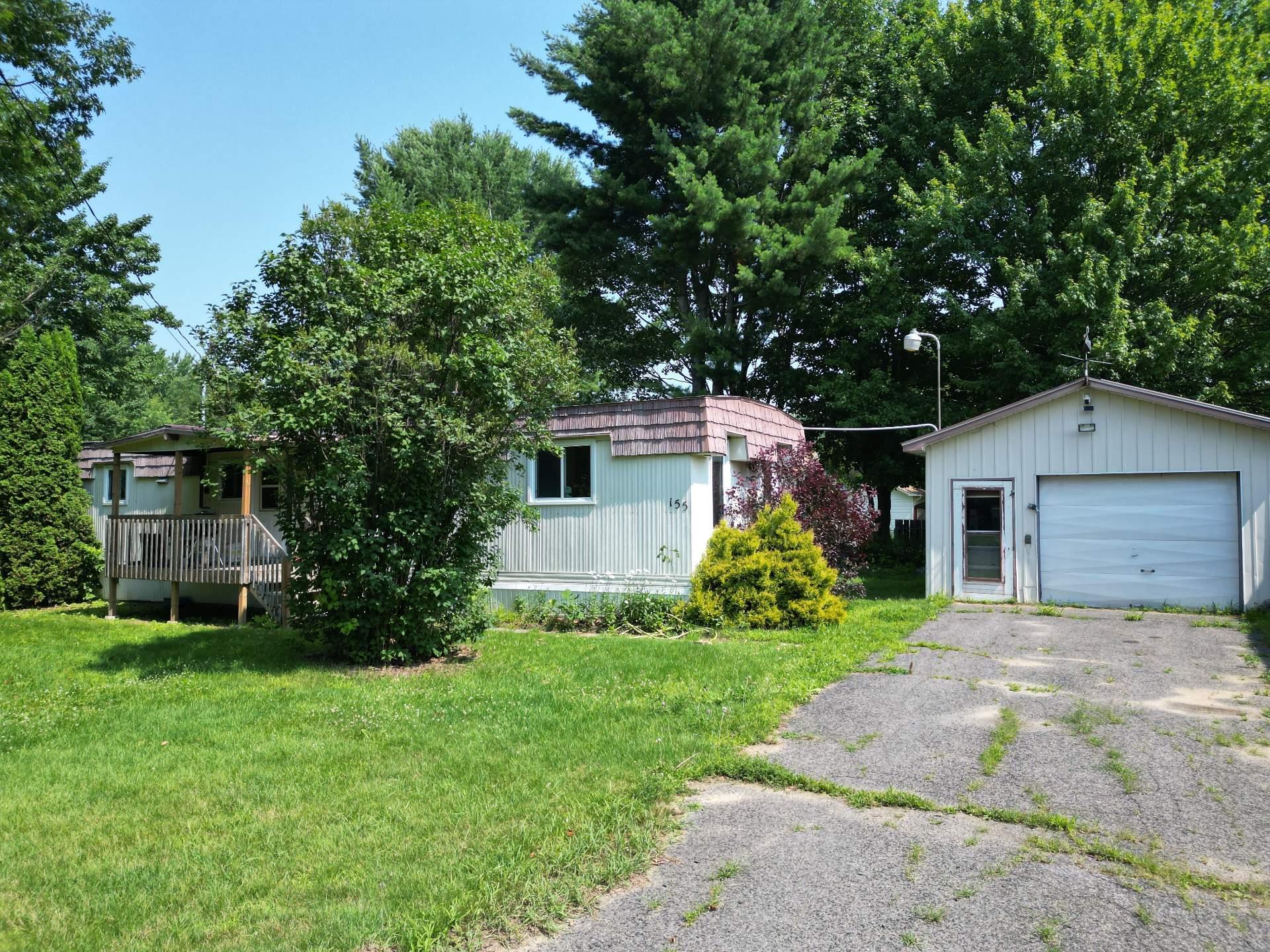 









155


Rue André

,
Sorel-Tracy,




QC
J3P6A8

