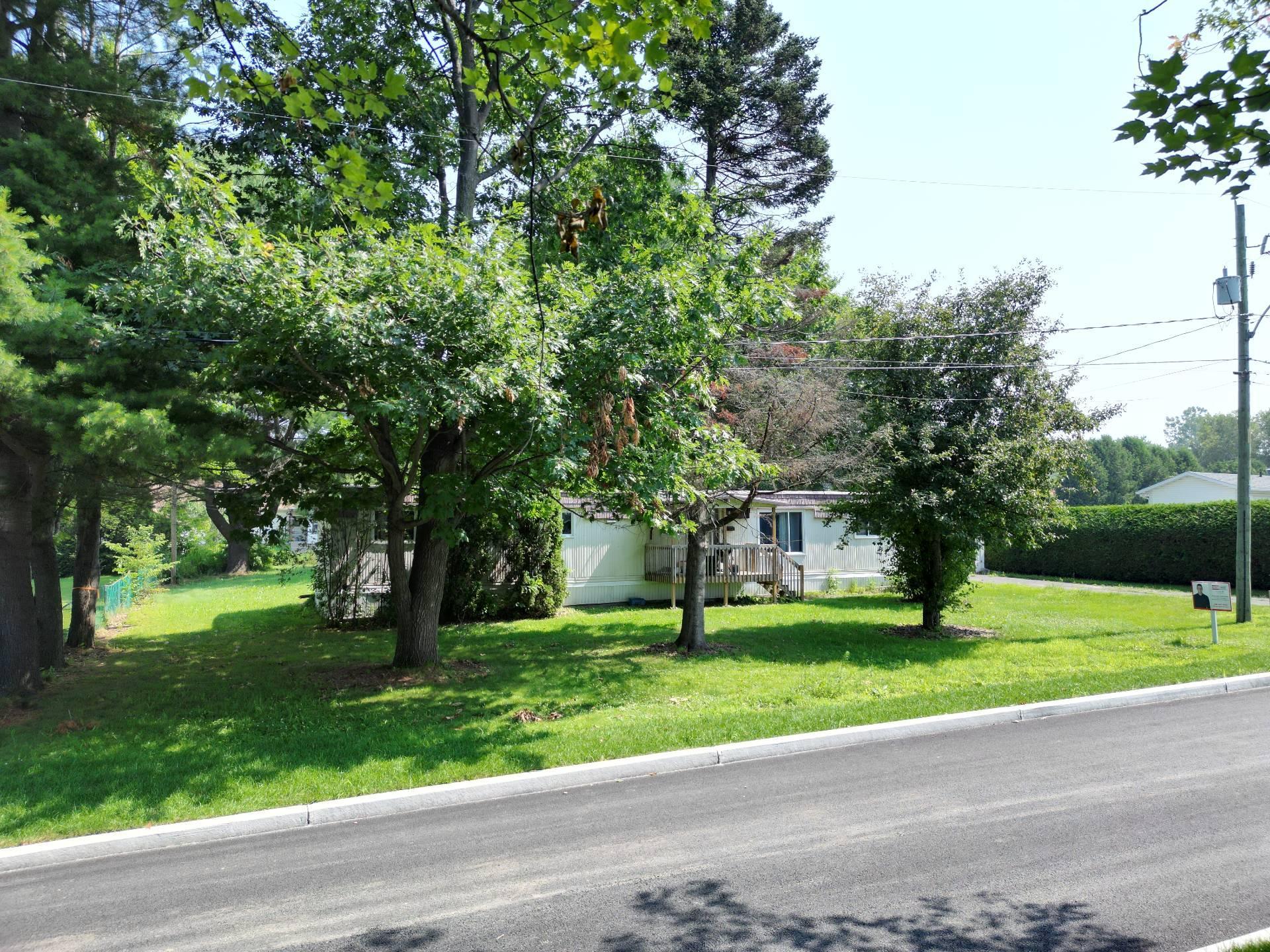 









155


Rue André

,
Sorel-Tracy,




QC
J3P6A8

