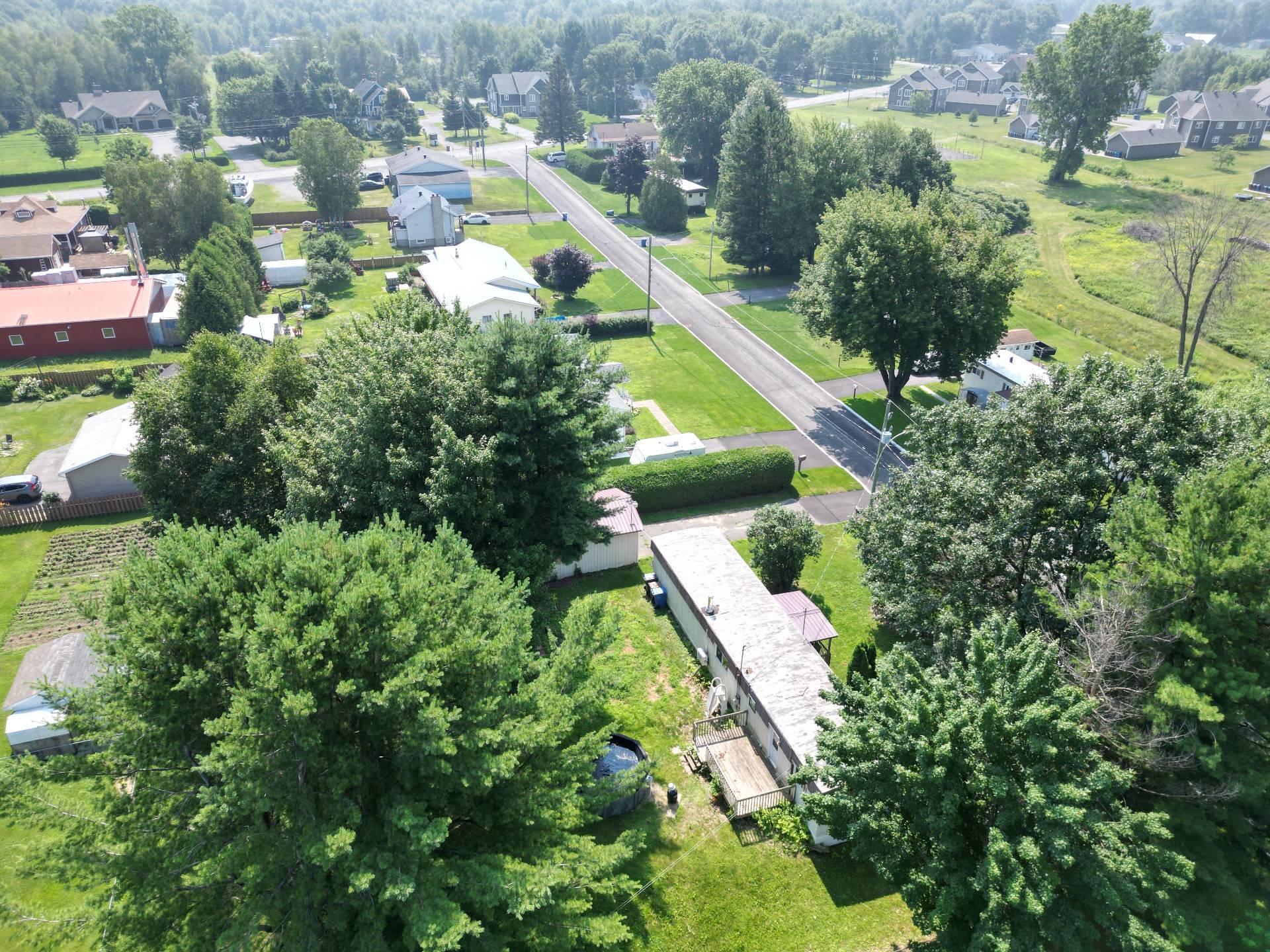 









155


Rue André

,
Sorel-Tracy,




QC
J3P6A8

