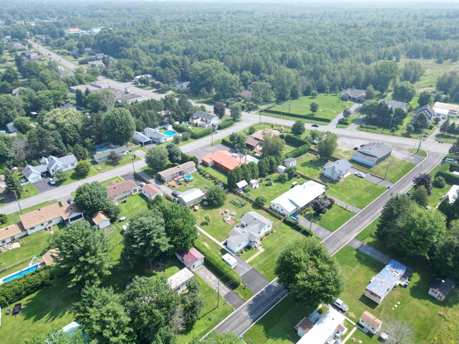 









155


Rue André

,
Sorel-Tracy,




QC
J3P6A8

