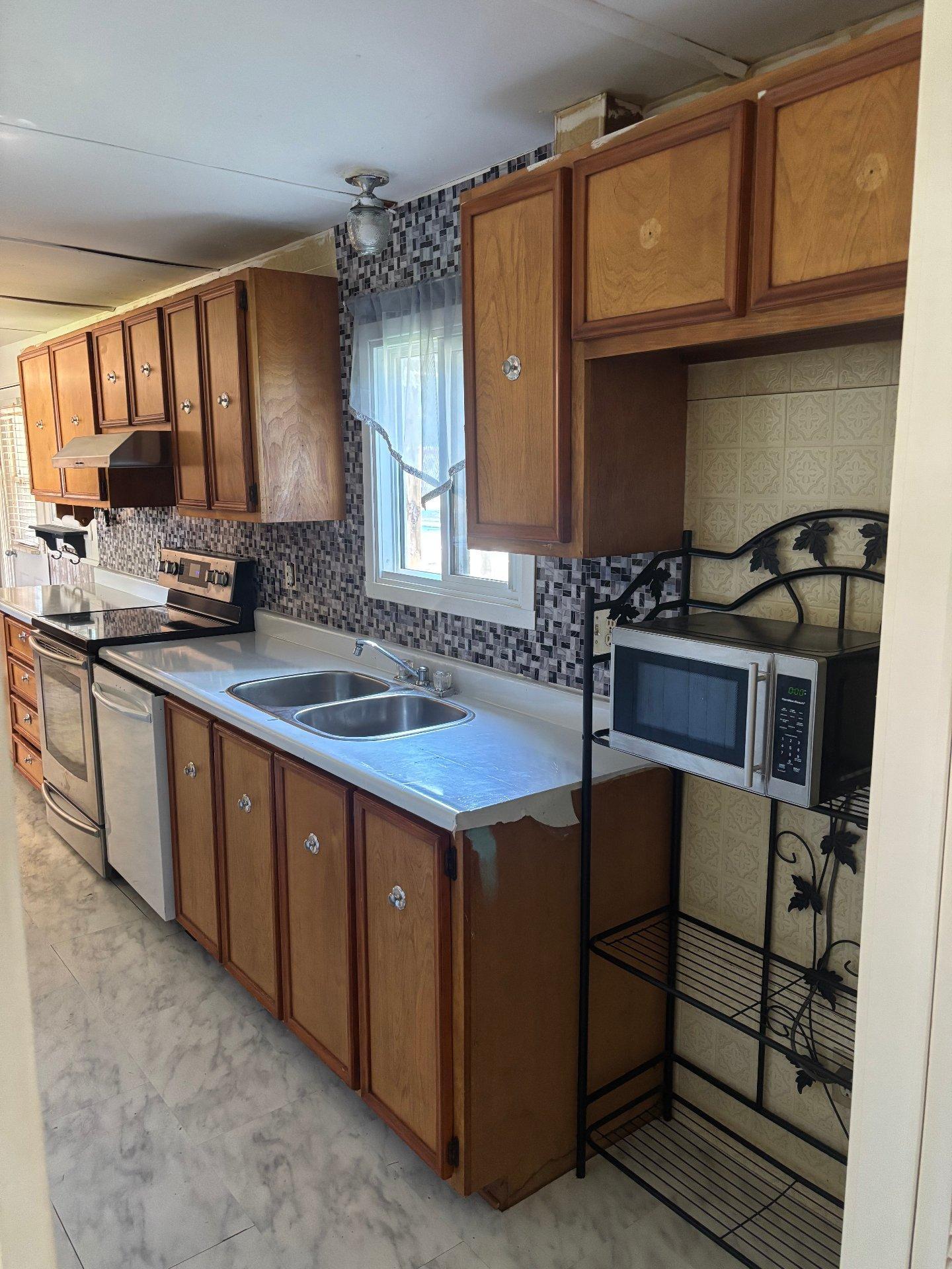 









155


Rue André

,
Sorel-Tracy,




QC
J3P6A8

