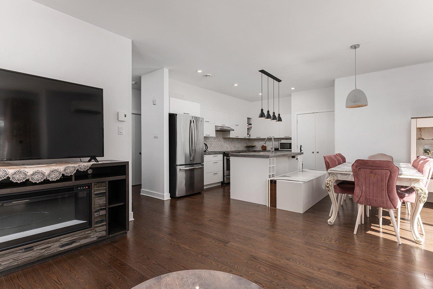 









190


Ch. de la Grande-Côte

, 304,
Saint-Eustache,




QC
J7P1A7

