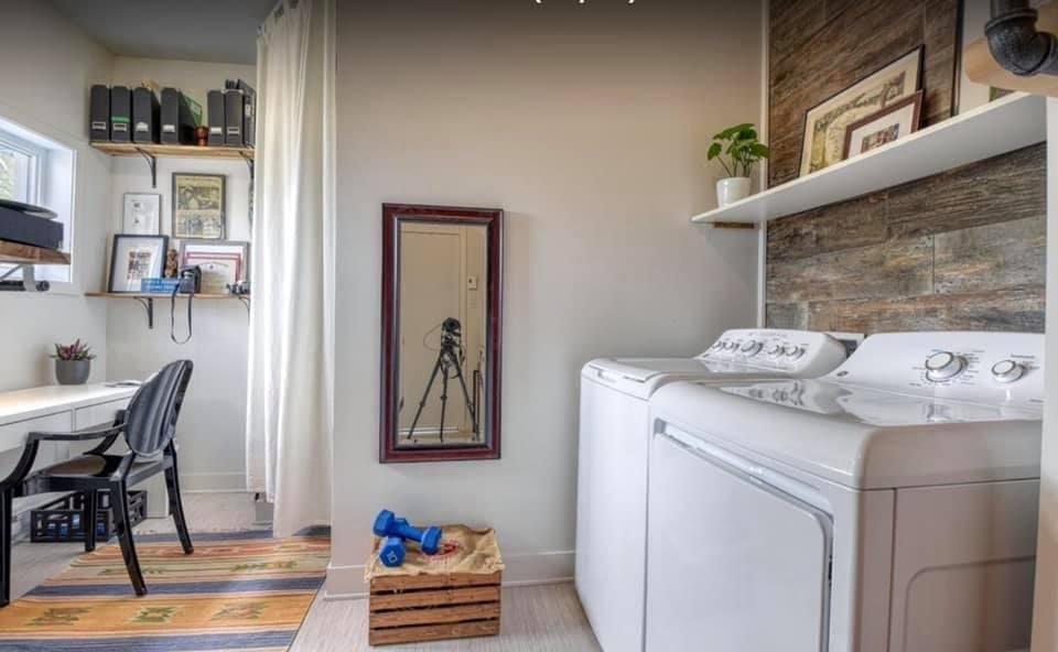 









190


Ch. de la Grande-Côte

, 304,
Saint-Eustache,




QC
J7P1A7

