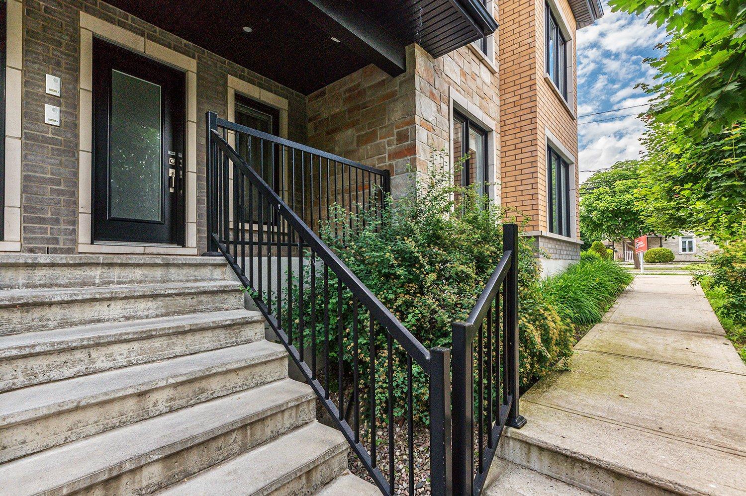 









190


Ch. de la Grande-Côte

, 304,
Saint-Eustache,




QC
J7P1A7

