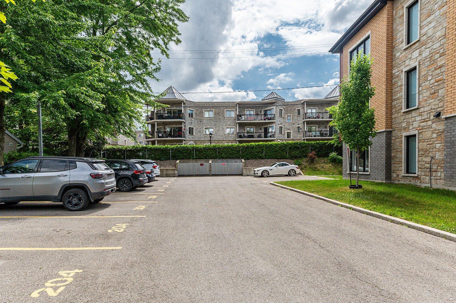 









190


Ch. de la Grande-Côte

, 304,
Saint-Eustache,




QC
J7P1A7

