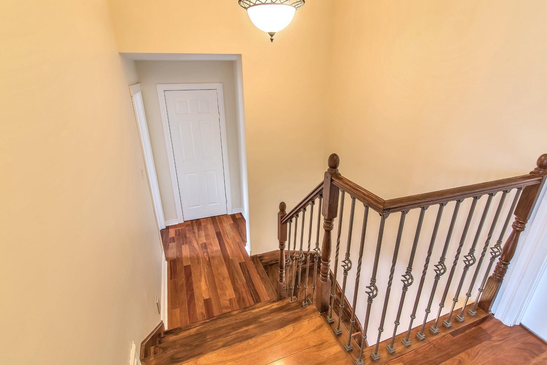 









2088


Rue de Bordeaux

,
Vaudreuil-Dorion,




QC
J7V9W8

