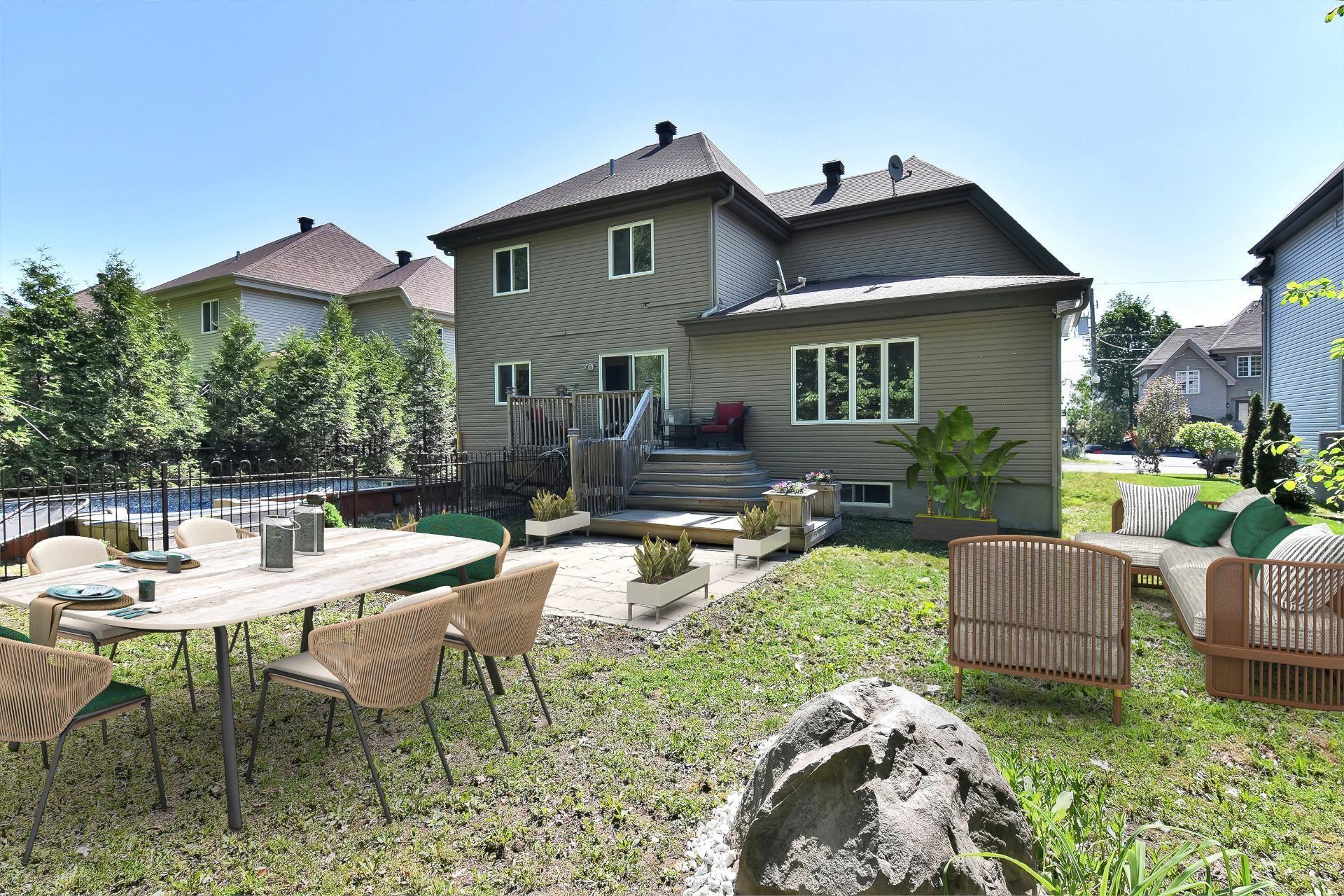









2088


Rue de Bordeaux

,
Vaudreuil-Dorion,




QC
J7V9W8

