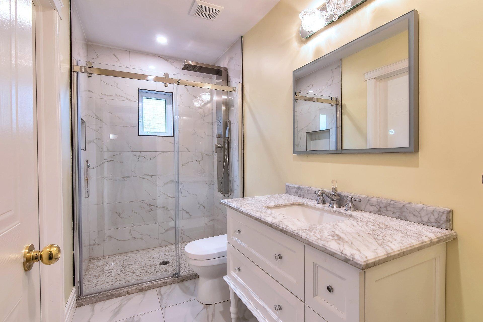 









2088


Rue de Bordeaux

,
Vaudreuil-Dorion,




QC
J7V9W8

