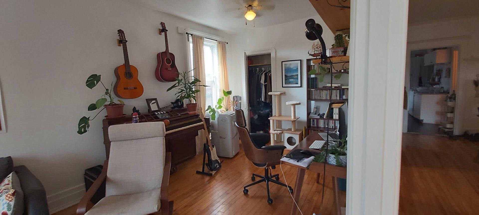 









5059

 - 5071


Av. Papineau

,
Montréal (Le Plateau-Mont-Royal),




QC
H2H1B2

