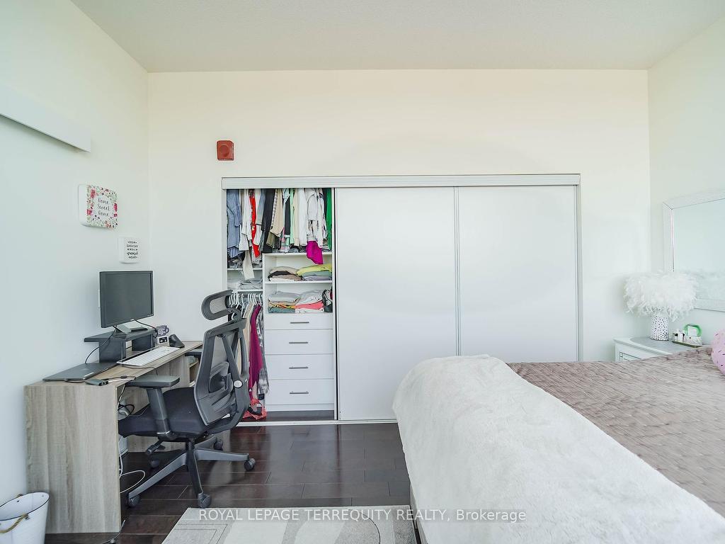 









10376


Yonge

Street, 601,
Richmond Hill,




ON
L4C 3B8

