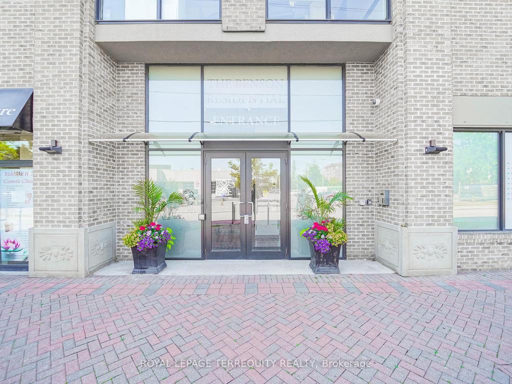 









10376


Yonge

Street, 601,
Richmond Hill,




ON
L4C 3B8


