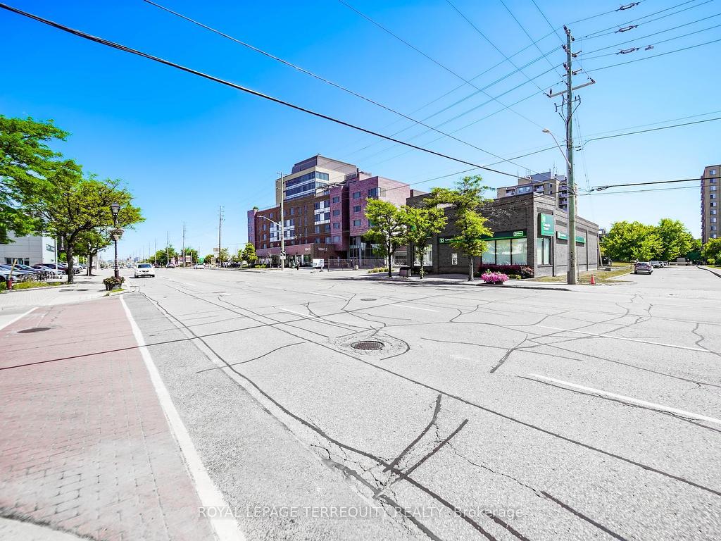 









10376


Yonge

Street, 601,
Richmond Hill,




ON
L4C 3B8

